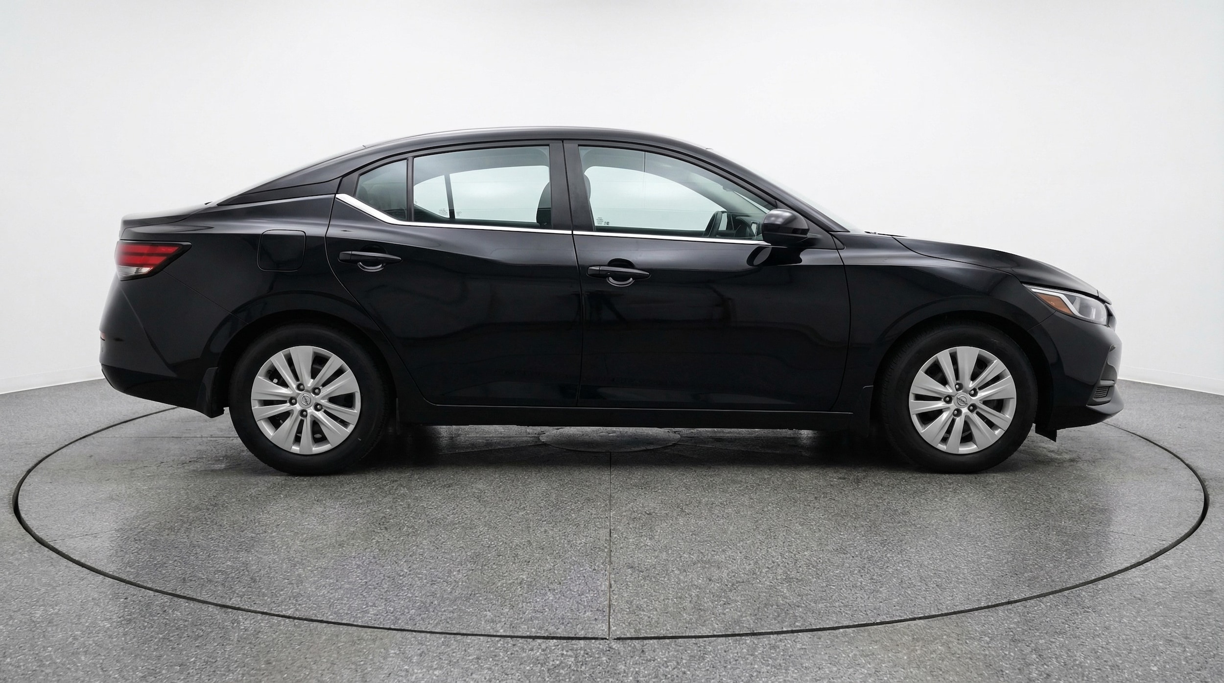 Thumbnail: 2025 Nissan Sentra - 8