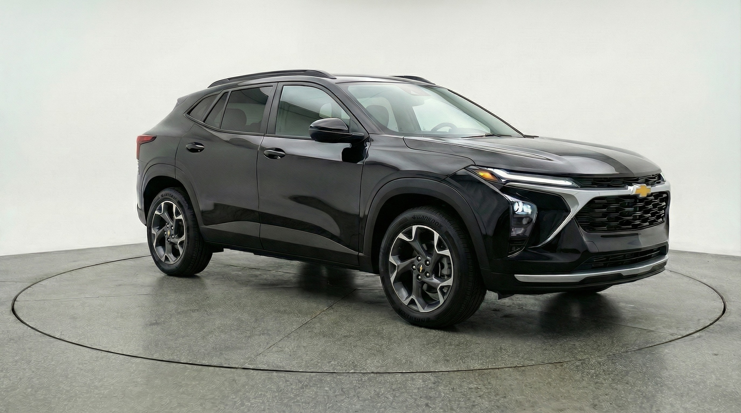 Thumbnail: 2025 Chevrolet Trax - 1