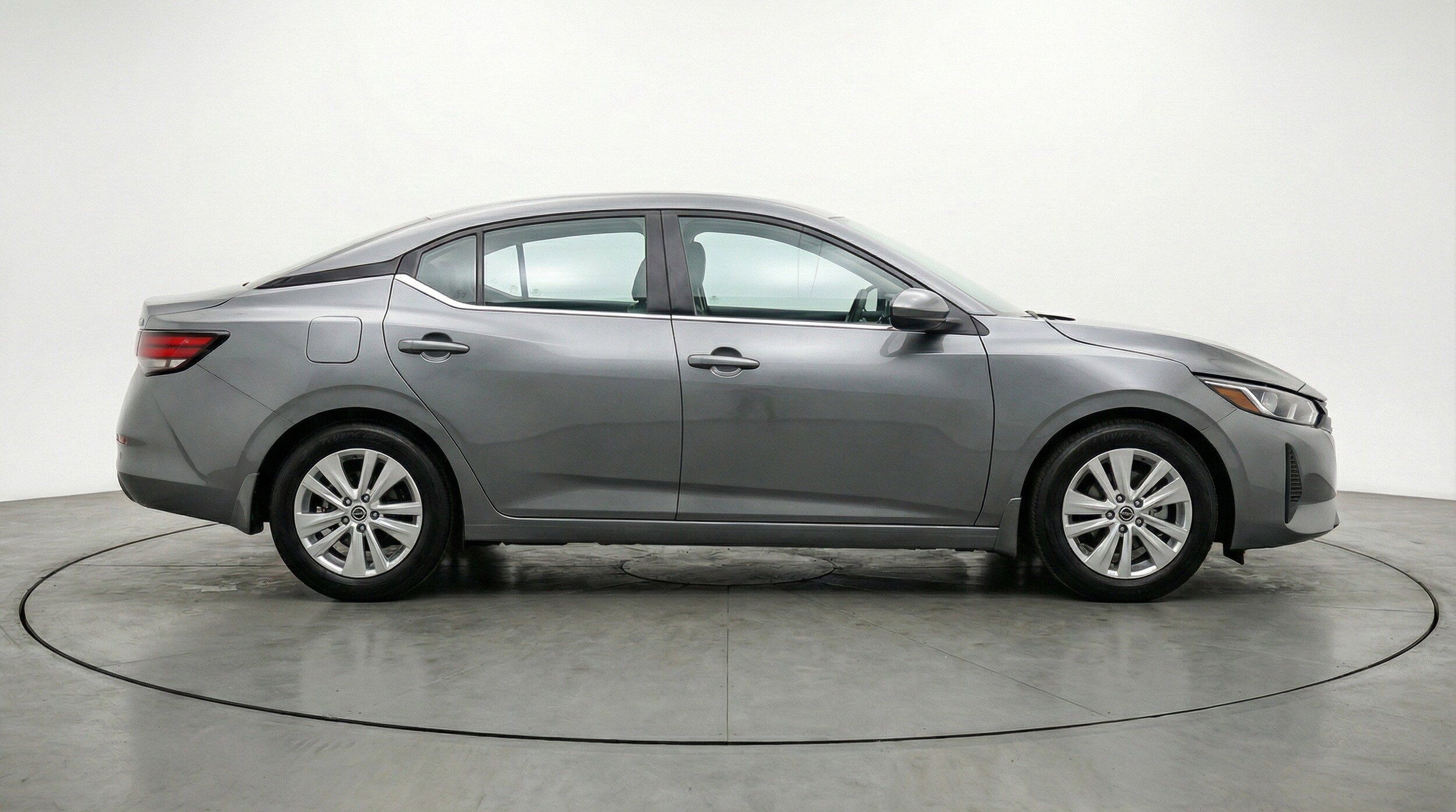 Thumbnail: 2025 Nissan Sentra - 11