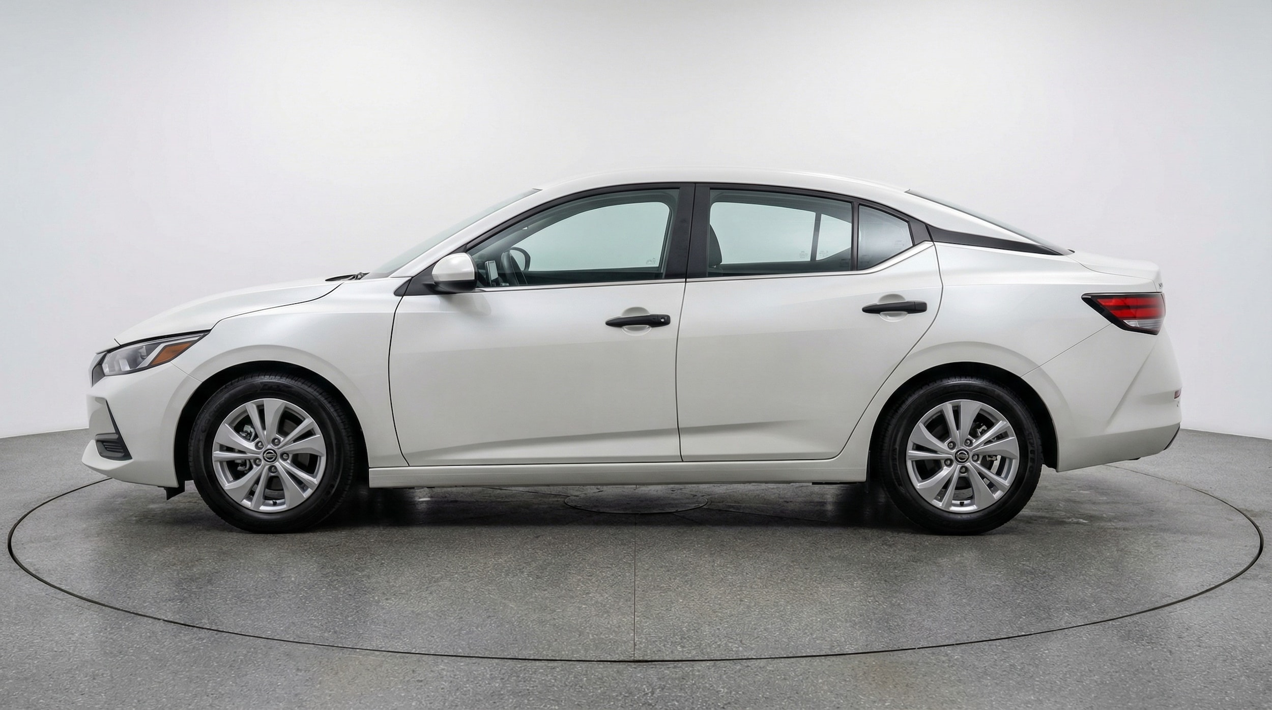 Thumbnail: 2025 Nissan Sentra - 4