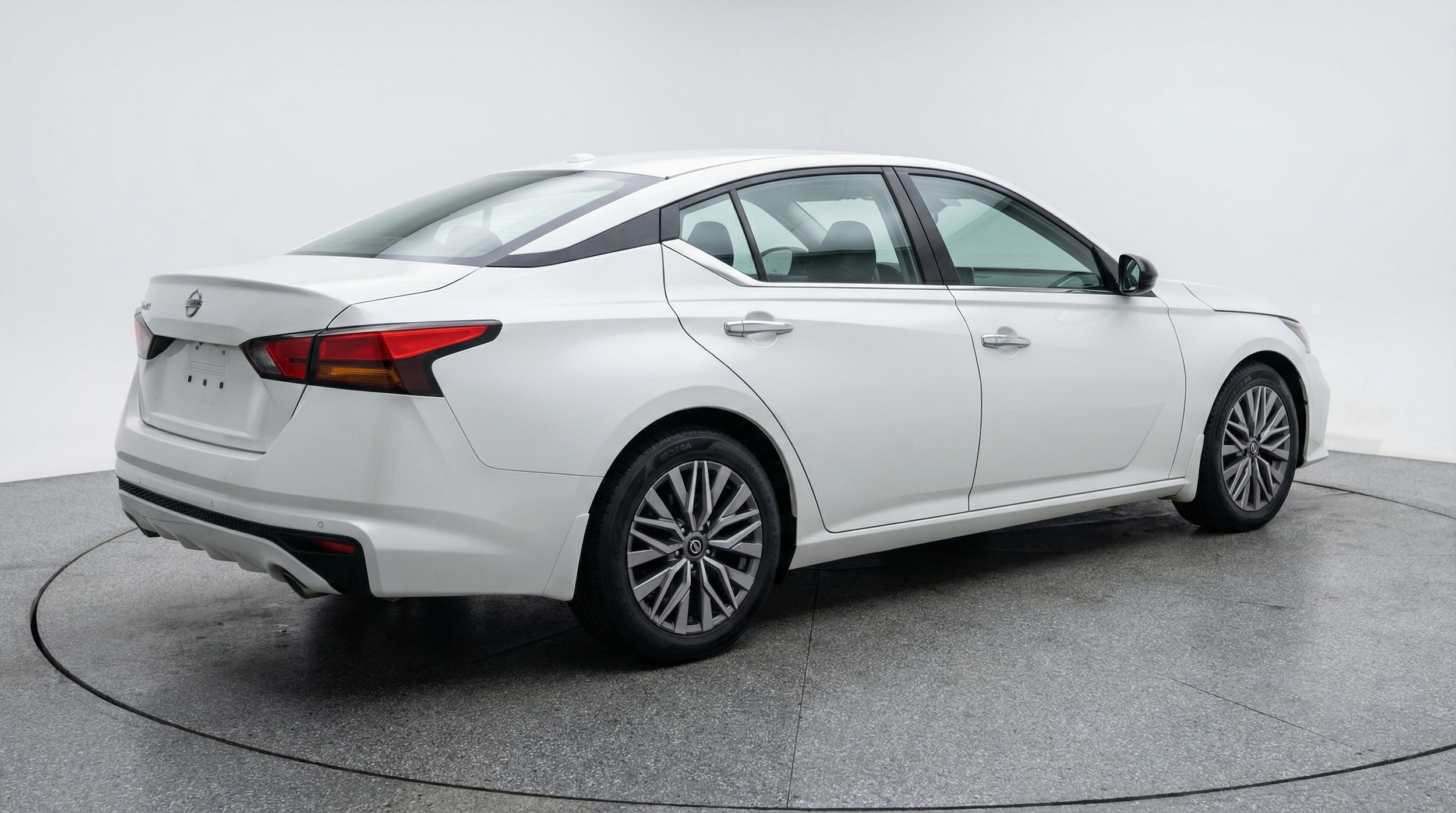 Thumbnail: 2025 Nissan Altima - 7