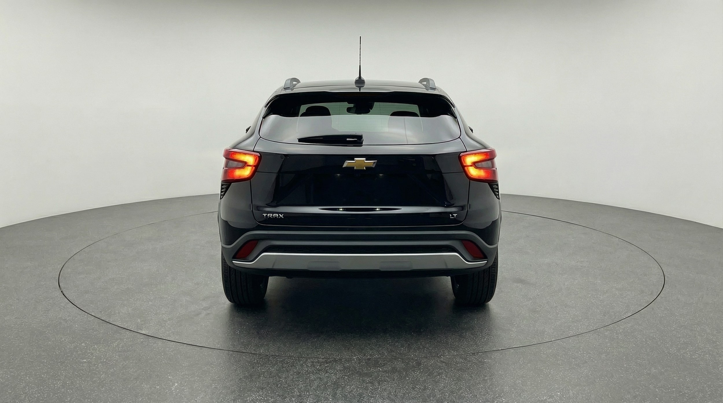 Thumbnail: 2025 Chevrolet Trax - 6