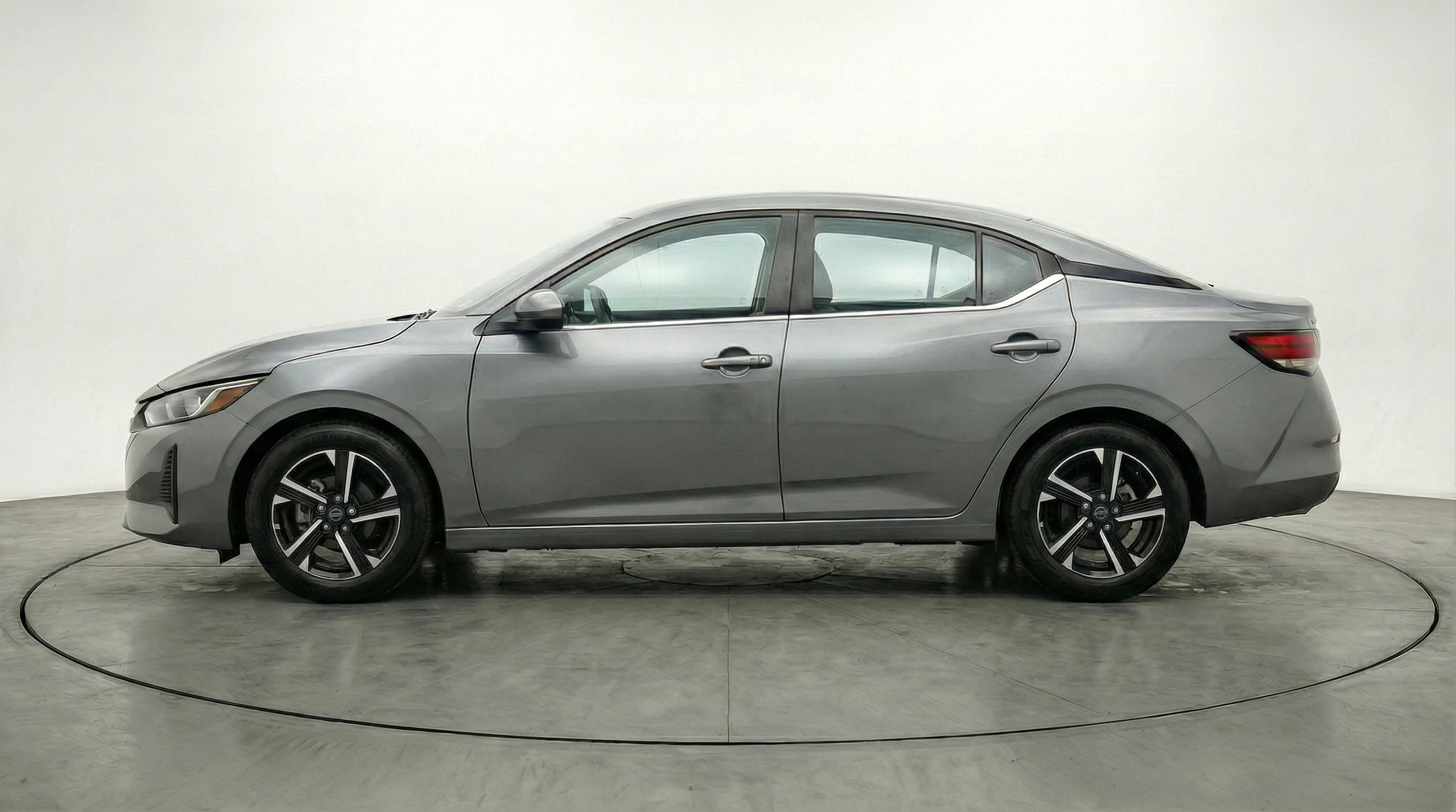 Thumbnail: 2025 Nissan Sentra - 4