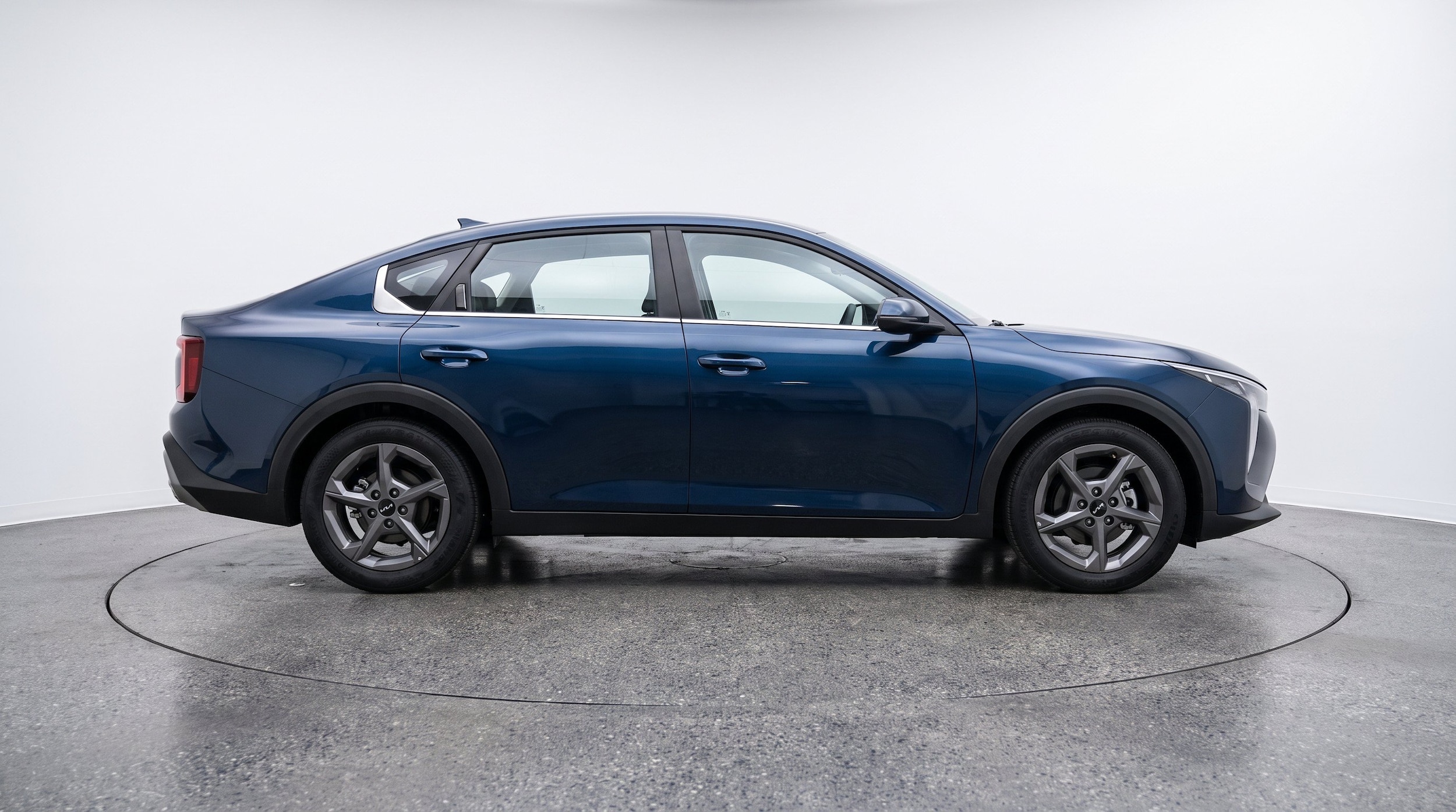 Thumbnail: 2025 Kia K4 - 10