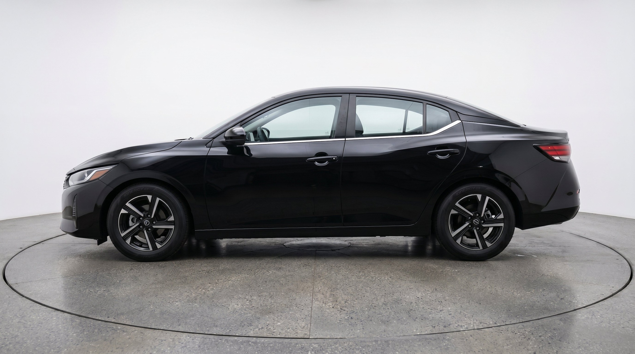 Thumbnail: 2025 Nissan Sentra - 5