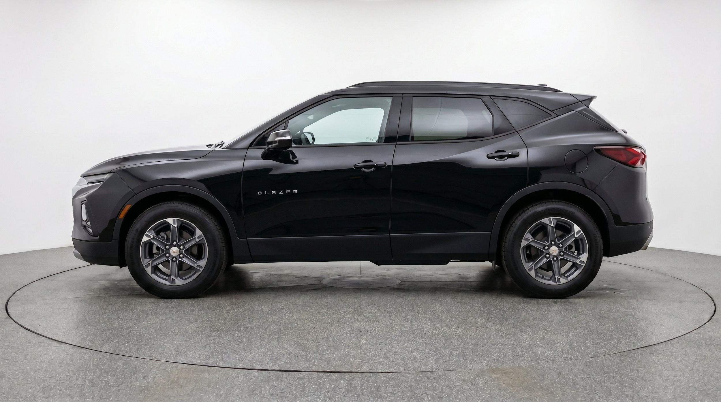 Thumbnail: 2025 Chevrolet Blazer - 5