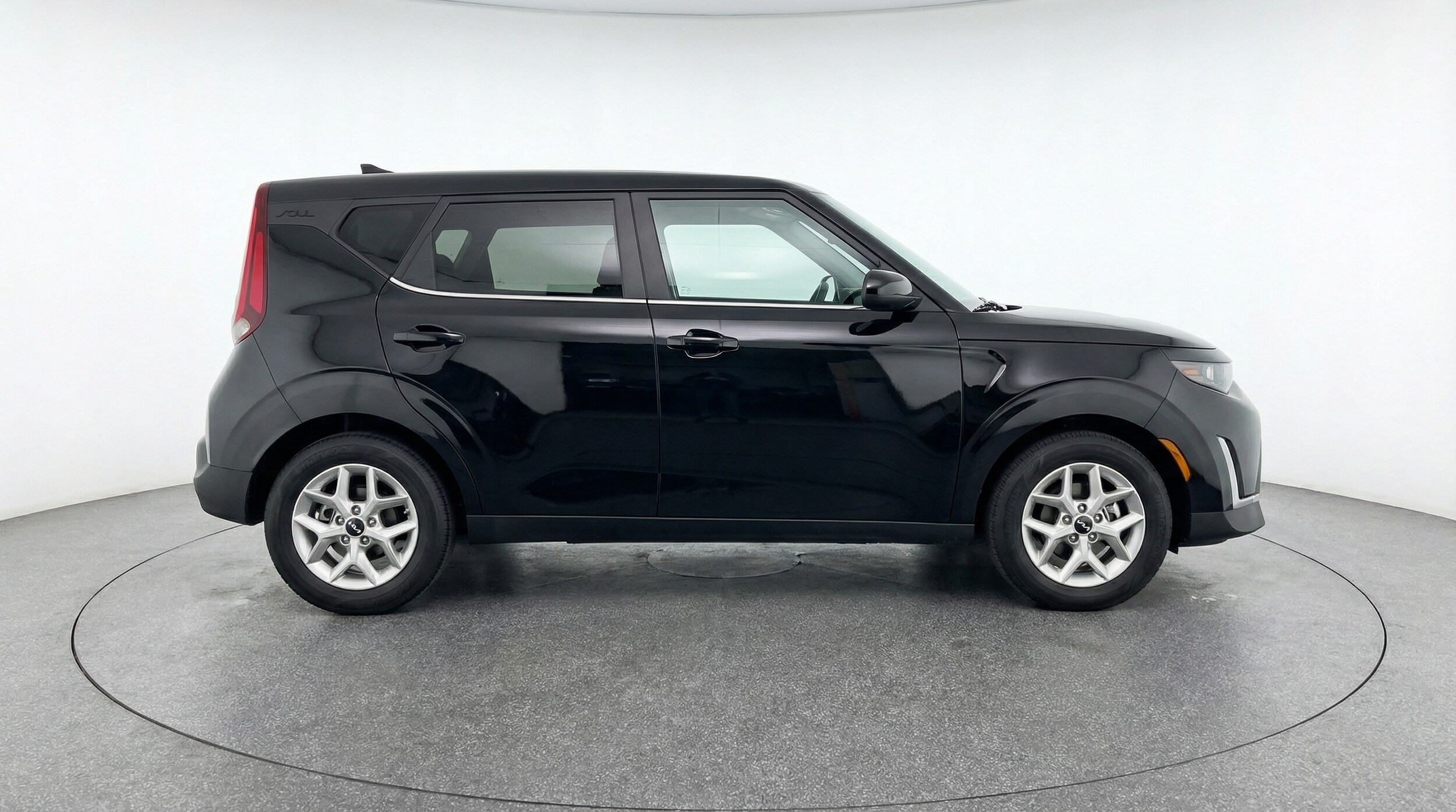 Thumbnail: 2025 Kia Soul - 8