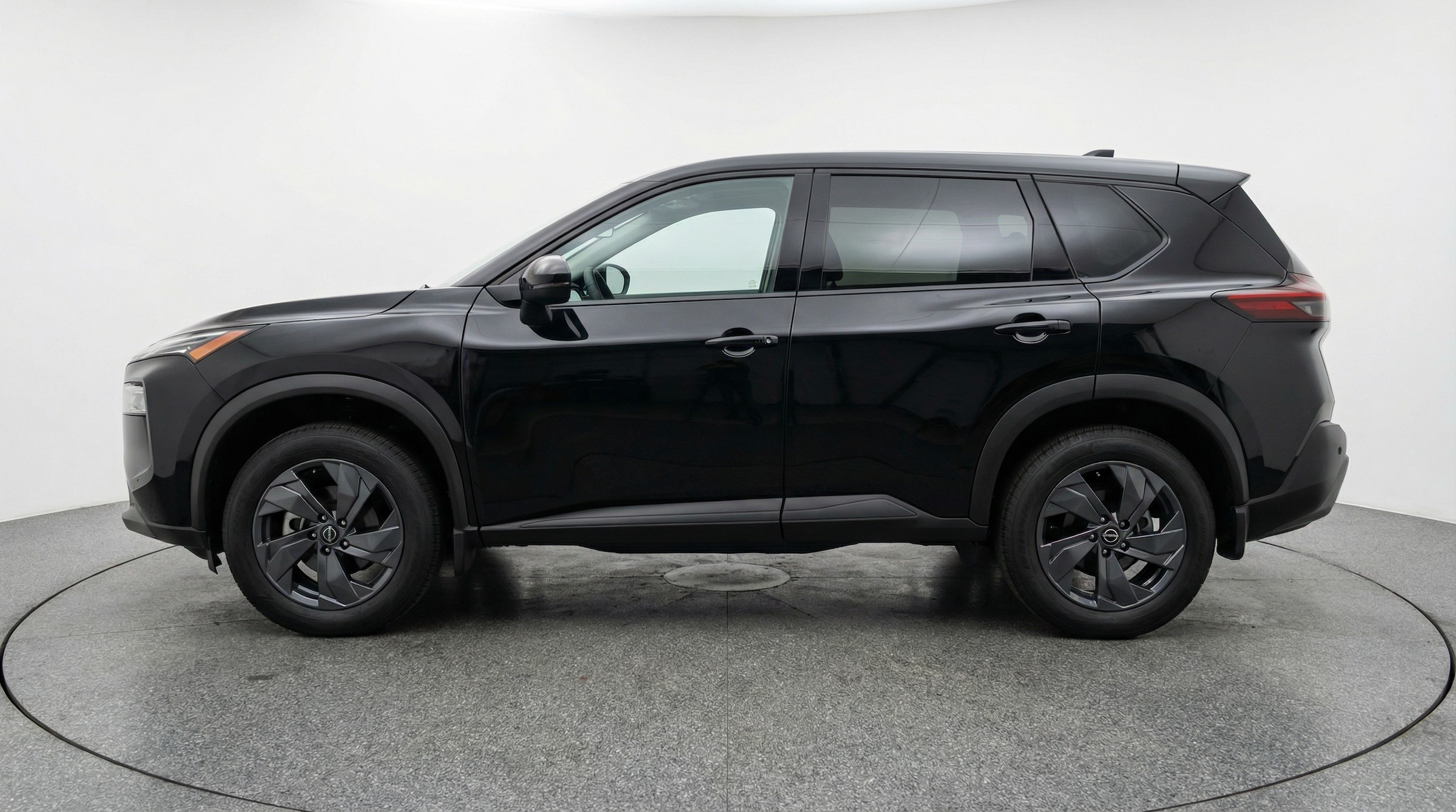 Thumbnail: 2025 Nissan Rogue - 4