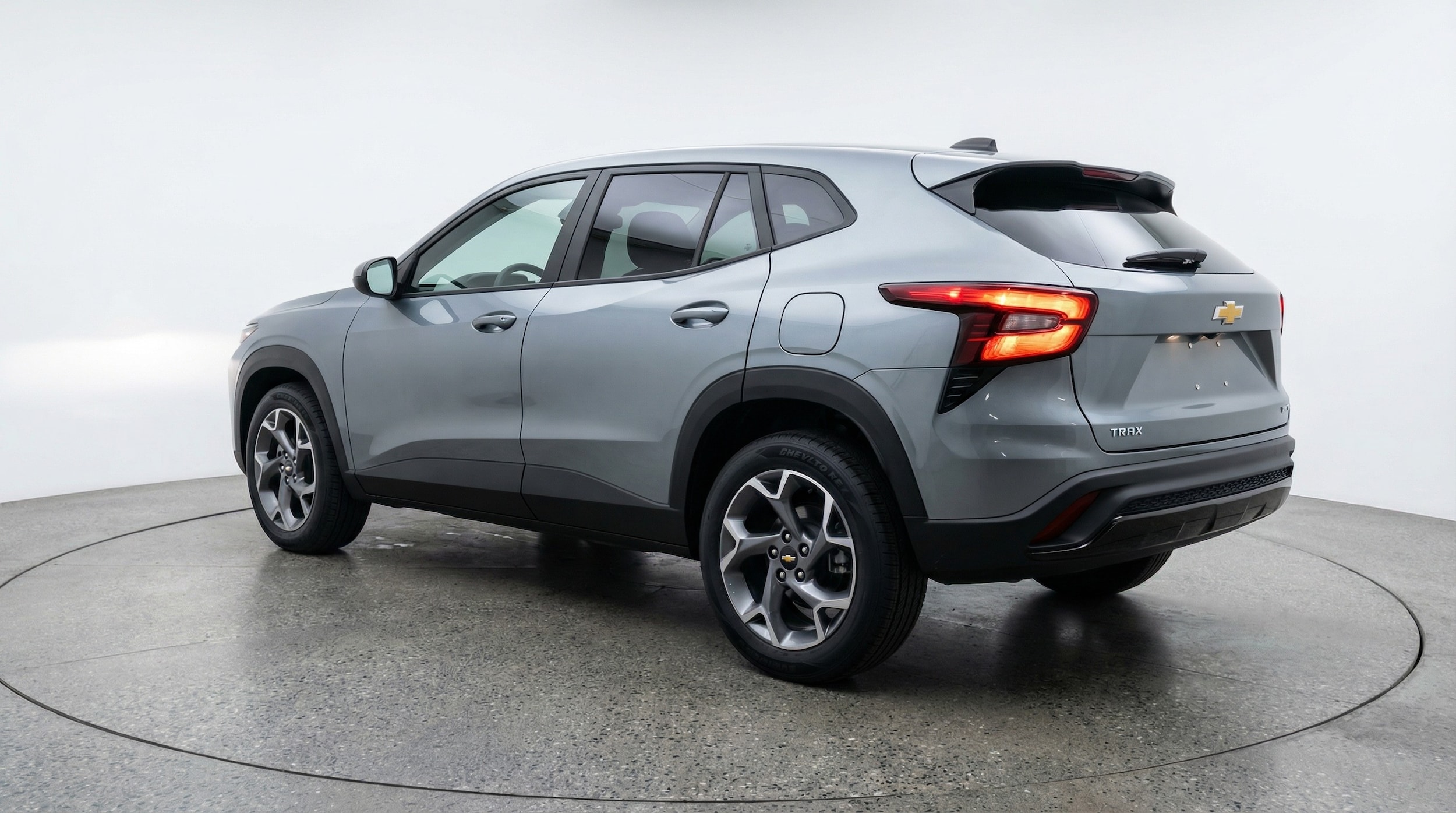 Thumbnail: 2025 Chevrolet Trax - 5