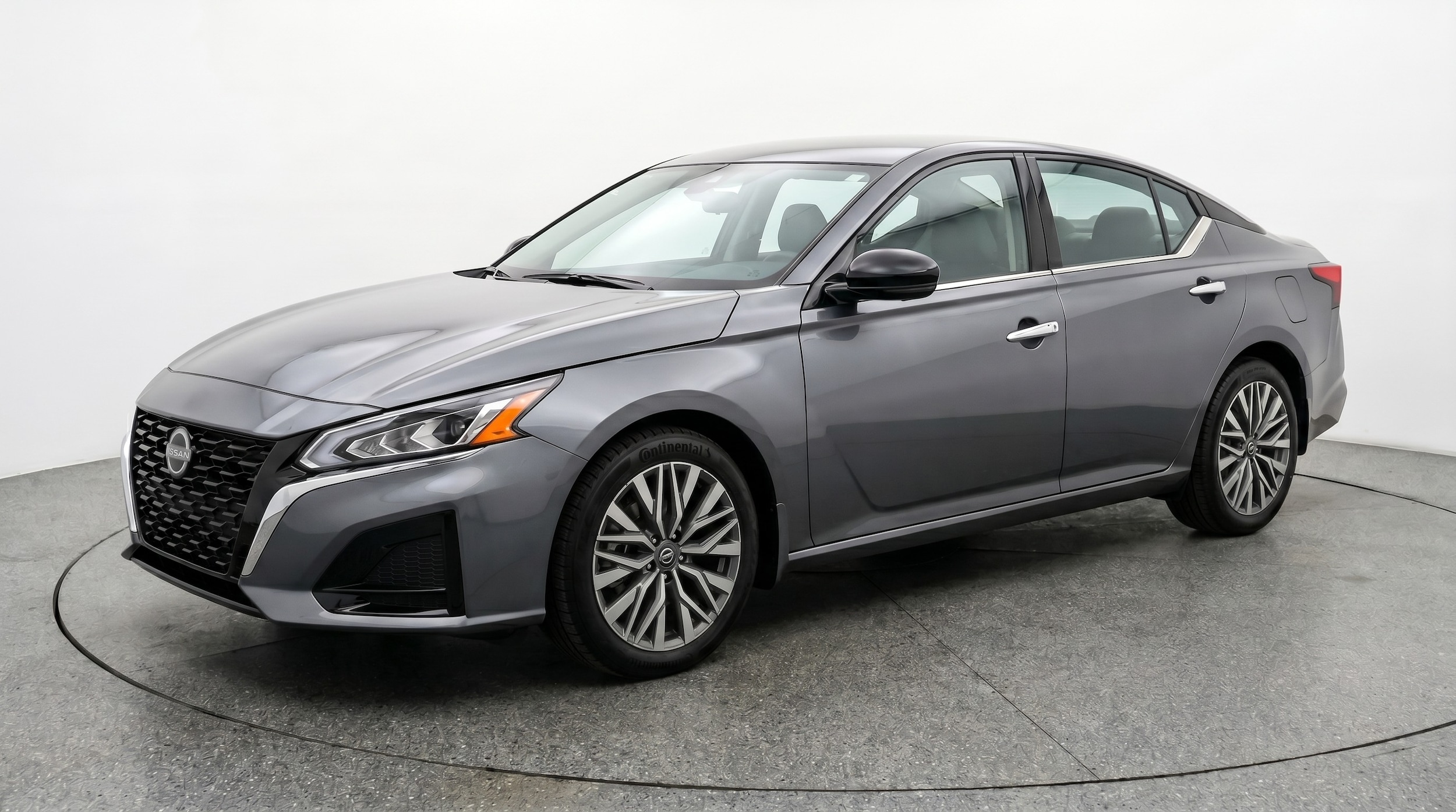 Thumbnail: 2025 Nissan Altima - 3