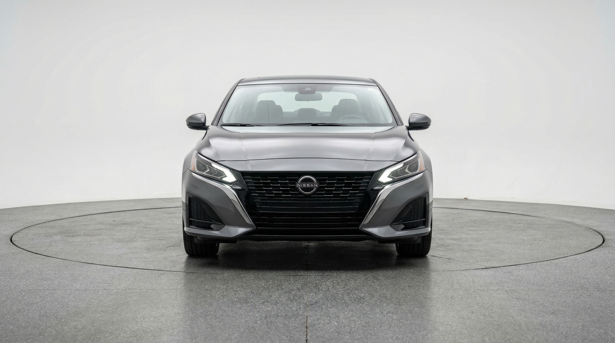 Thumbnail: 2025 Nissan Altima - 2