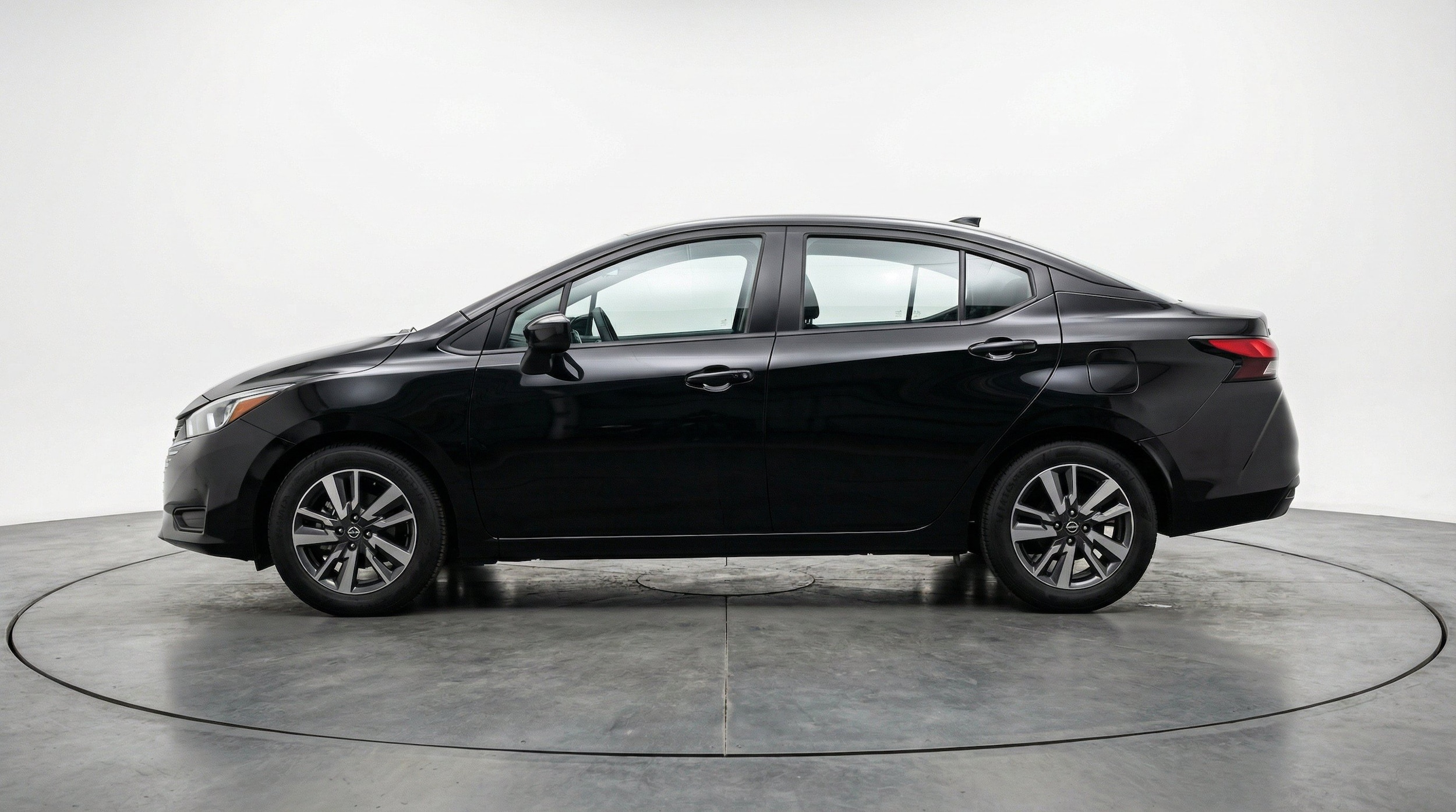 Thumbnail: 2025 Nissan Versa - 5