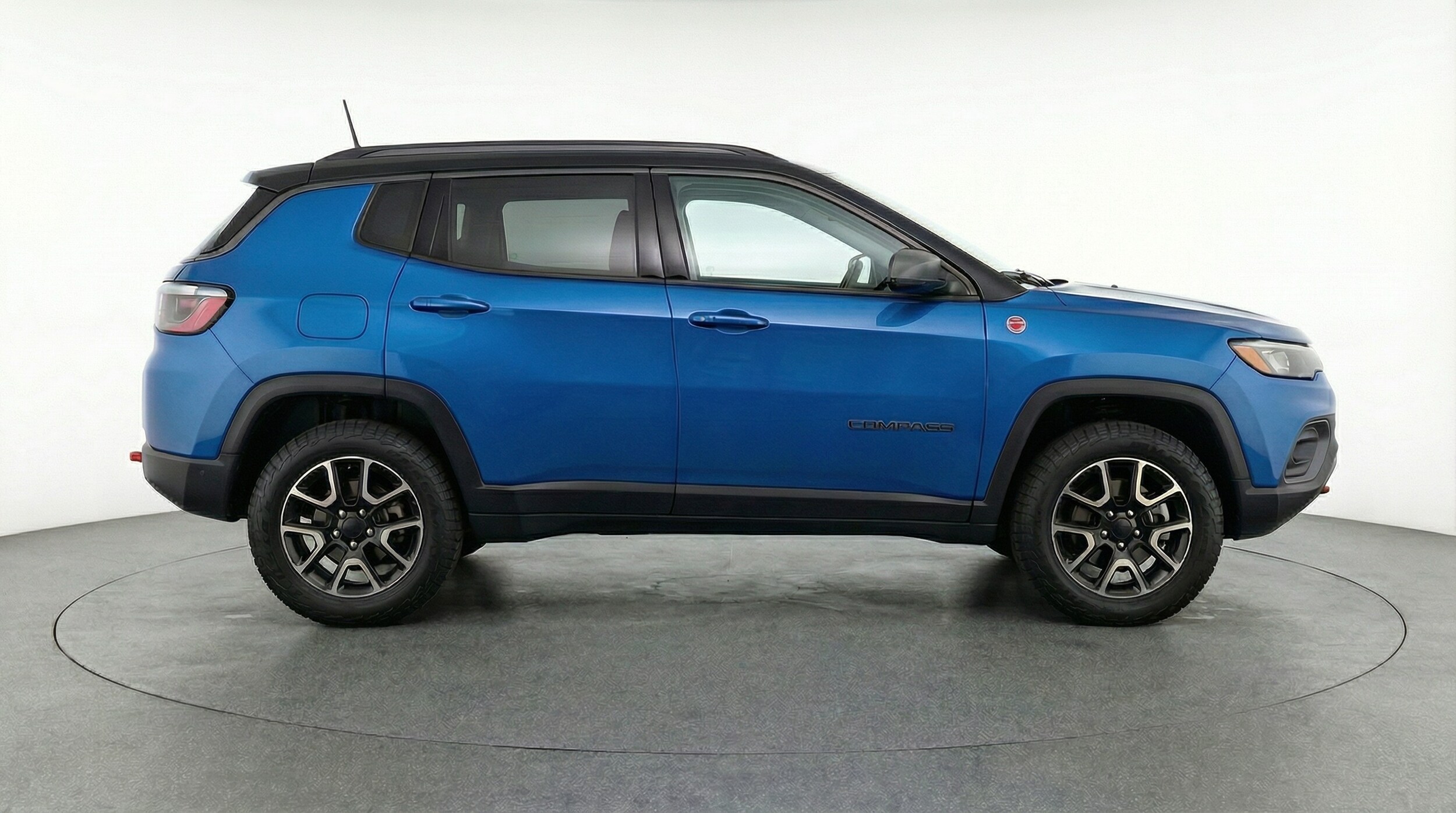 Thumbnail: 2025 Jeep Compass - 8