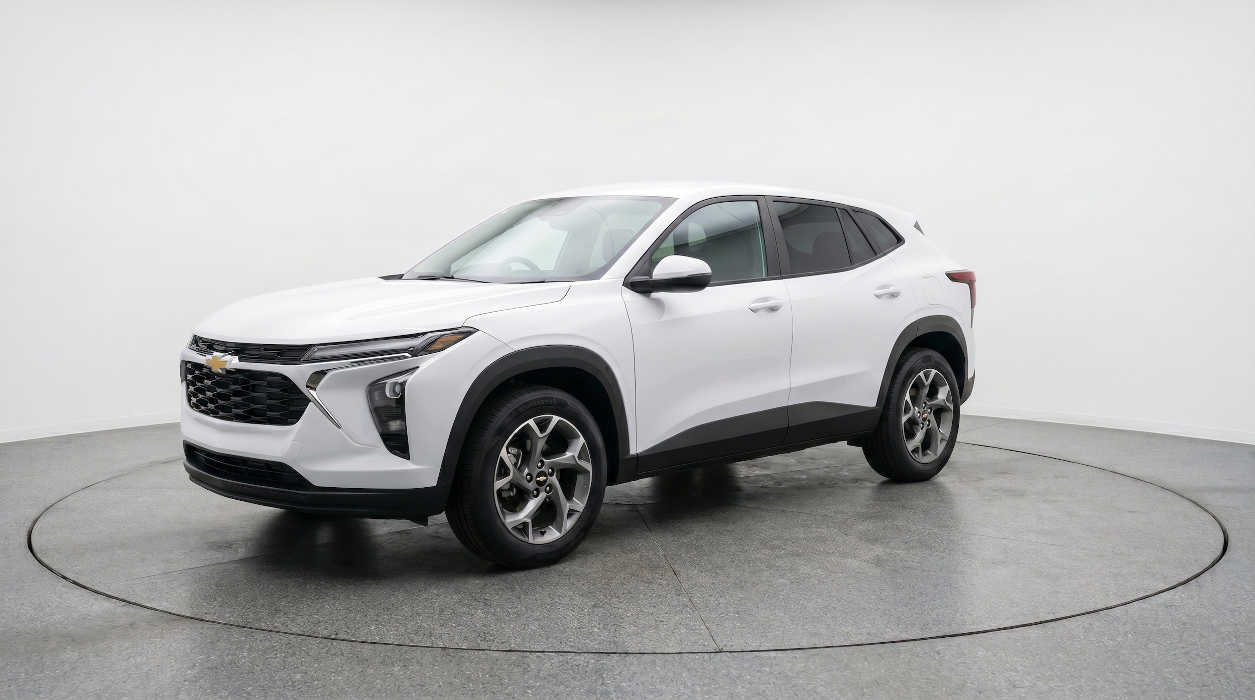 Thumbnail: 2025 Chevrolet Trax - 3