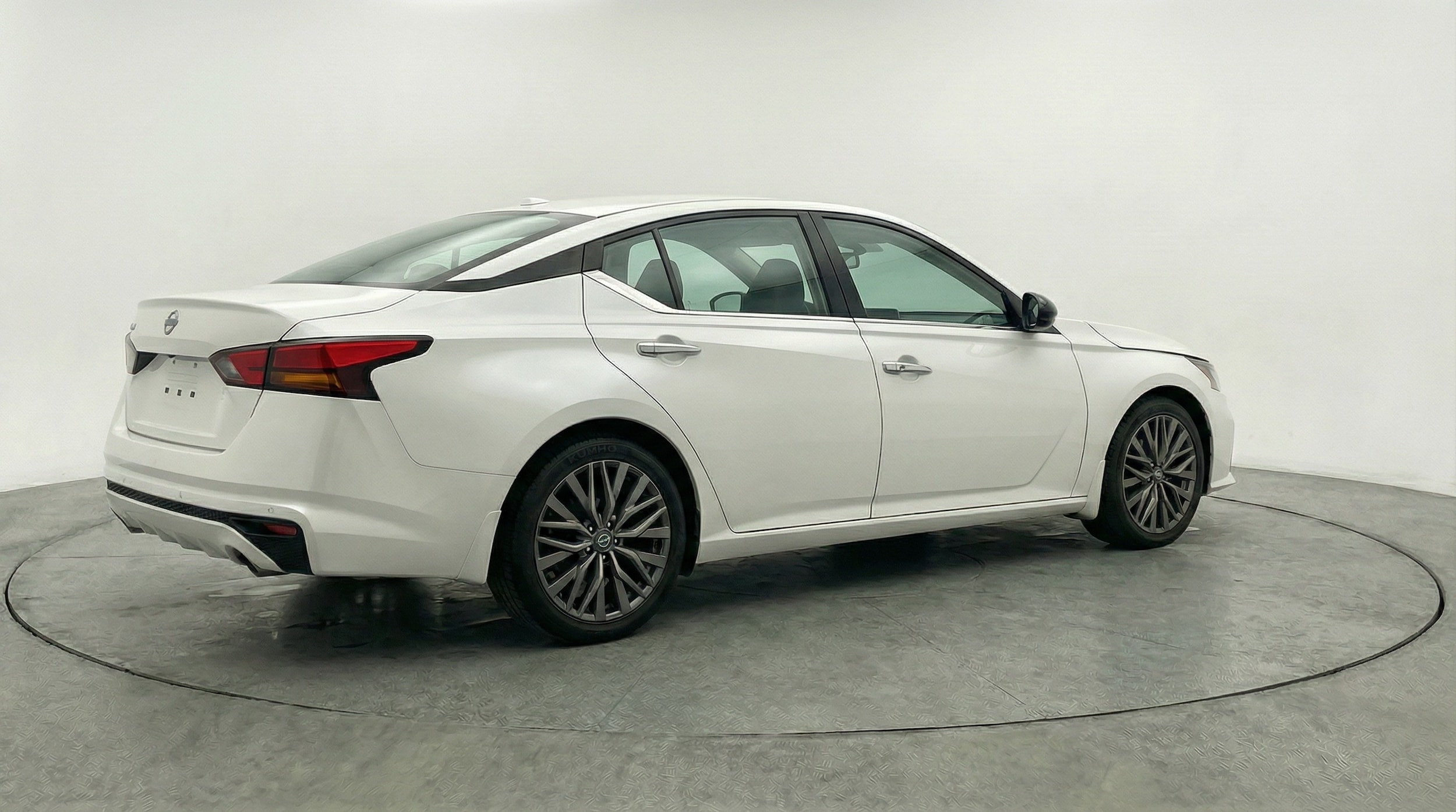 Thumbnail: 2025 Nissan Altima - 7