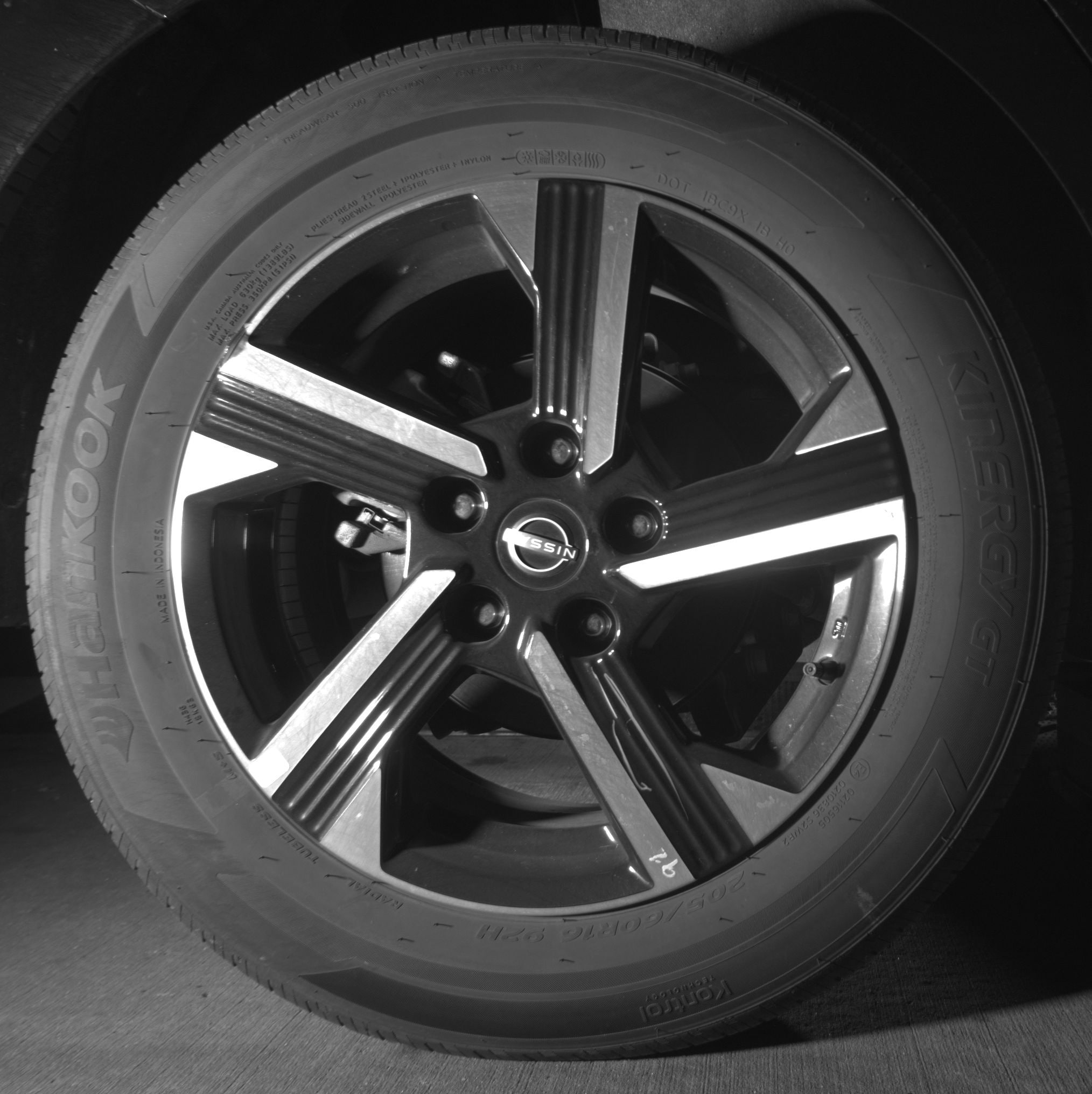 Thumbnail: 2025 Nissan Sentra - 12