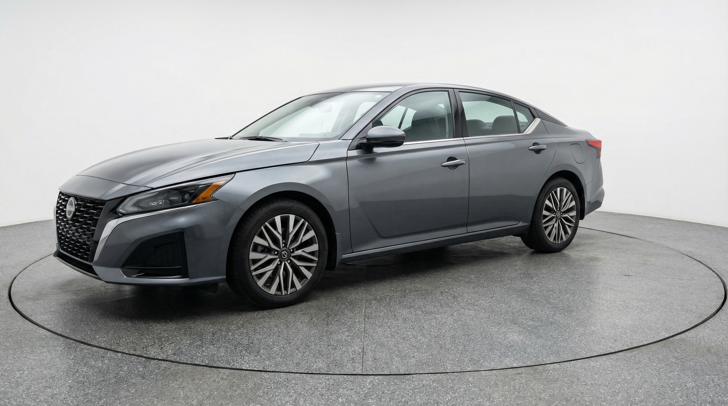 Thumbnail: 2025 Nissan Altima - 3