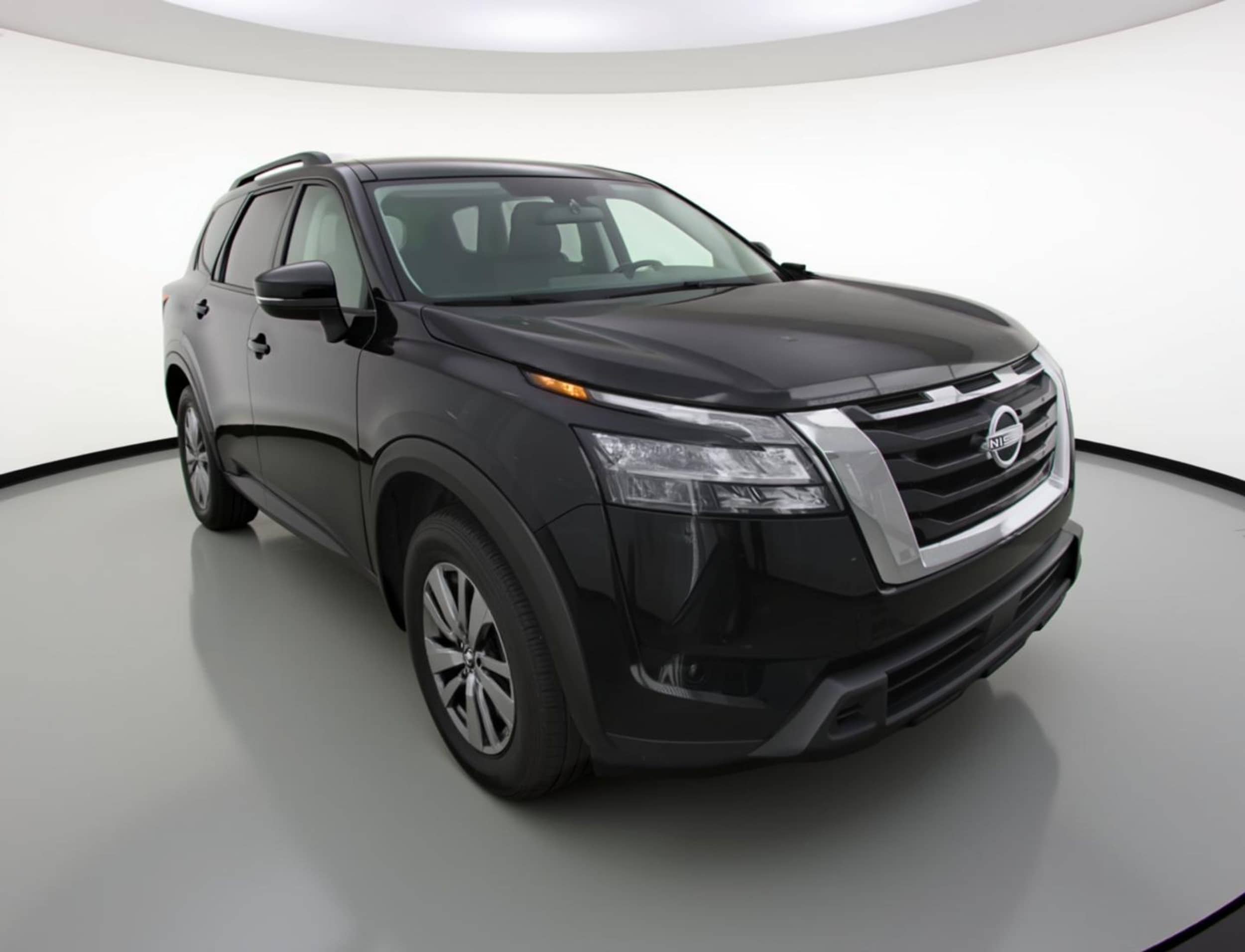 Thumbnail: 2025 Nissan Pathfinder - 1