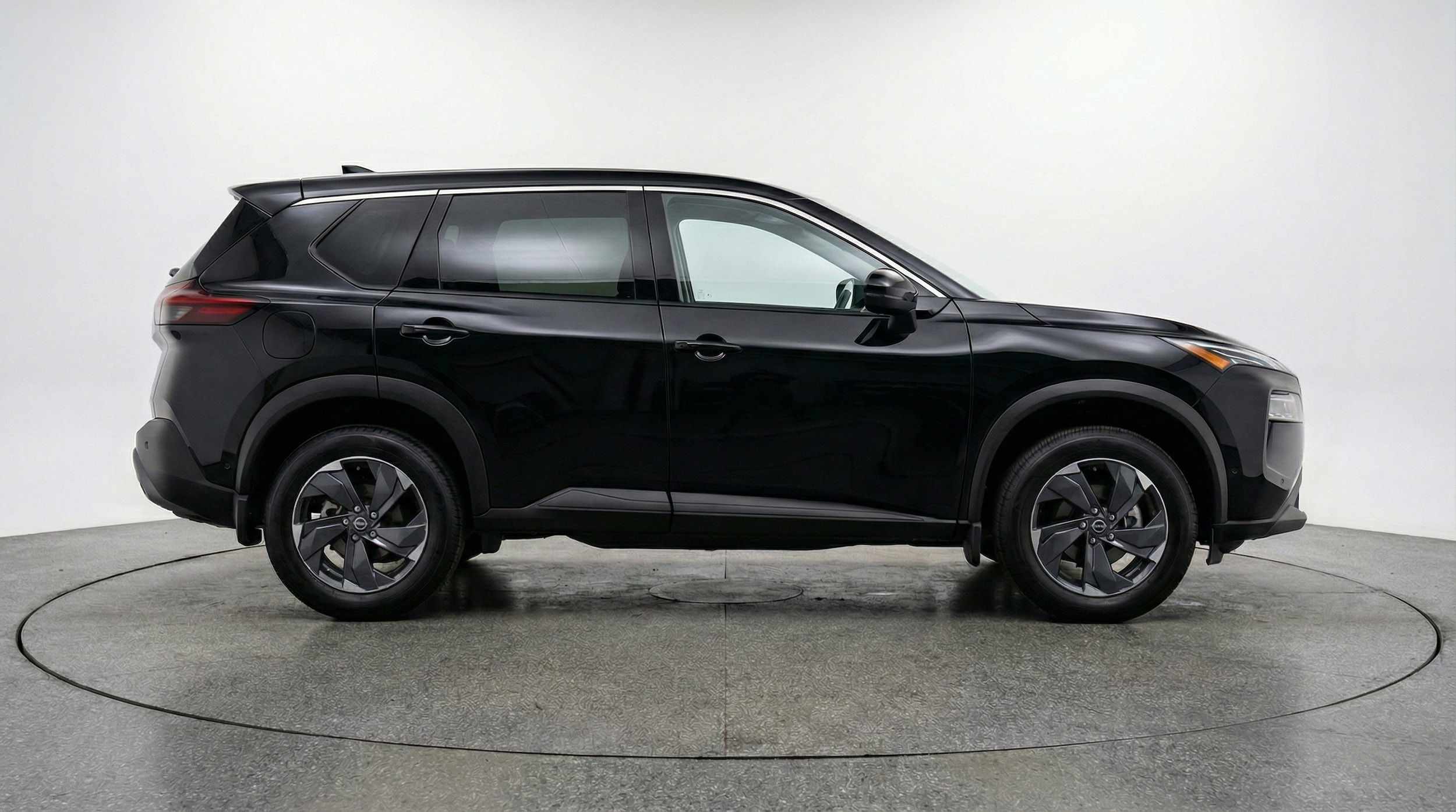 Thumbnail: 2025 Nissan Rogue - 8