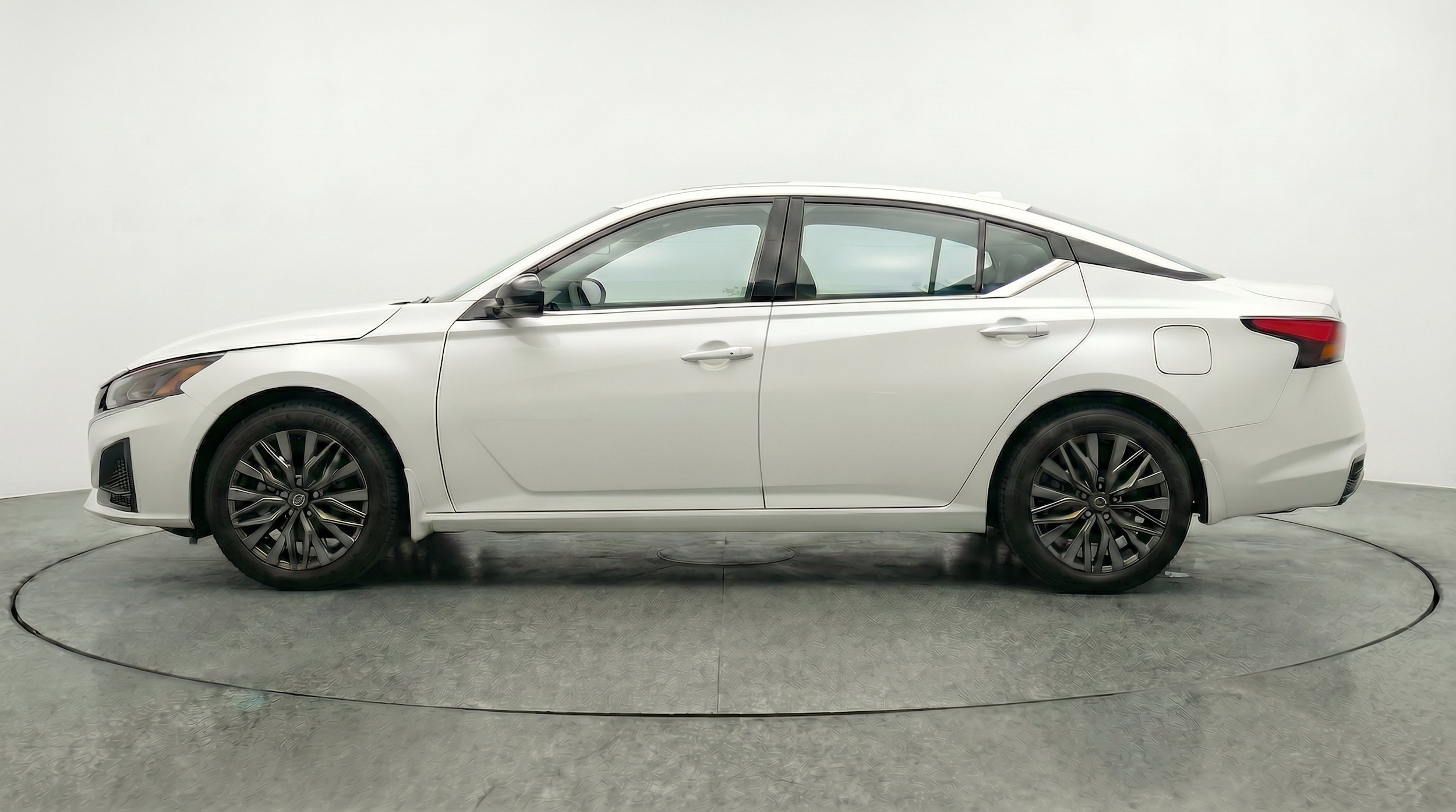 Thumbnail: 2026 Nissan Altima - 5