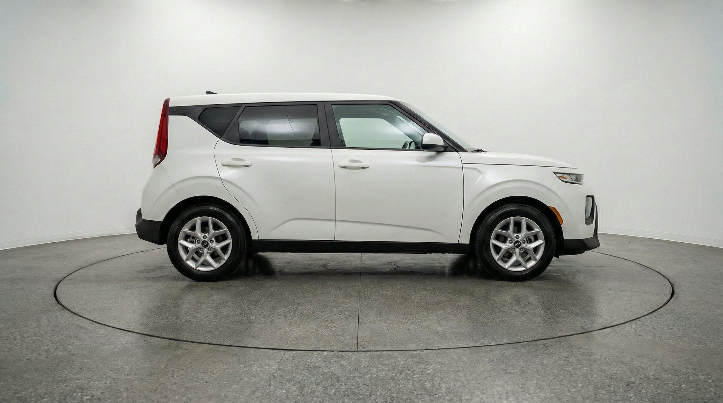 Thumbnail: 2025 Kia Soul - 10