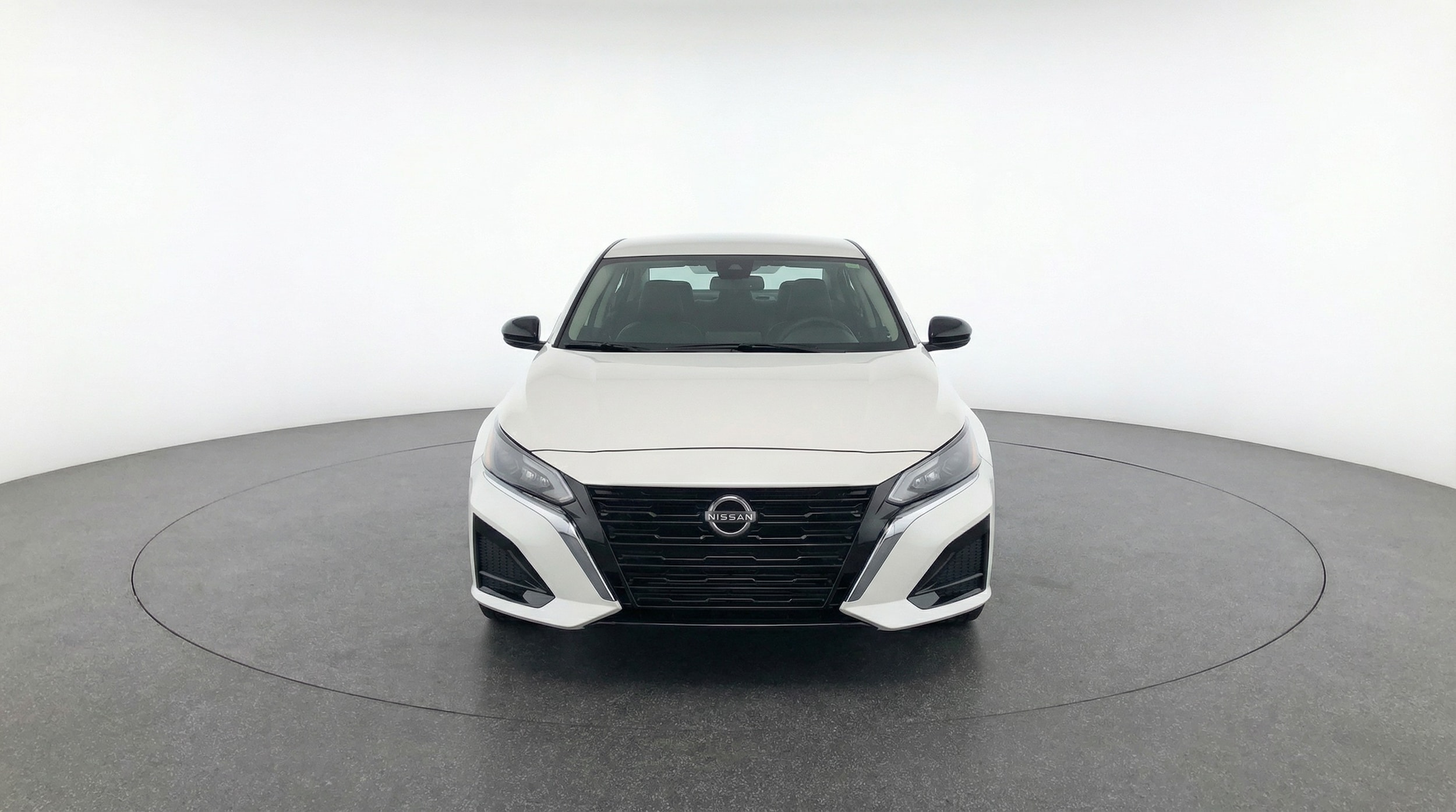 Thumbnail: 2025 Nissan Altima - 2