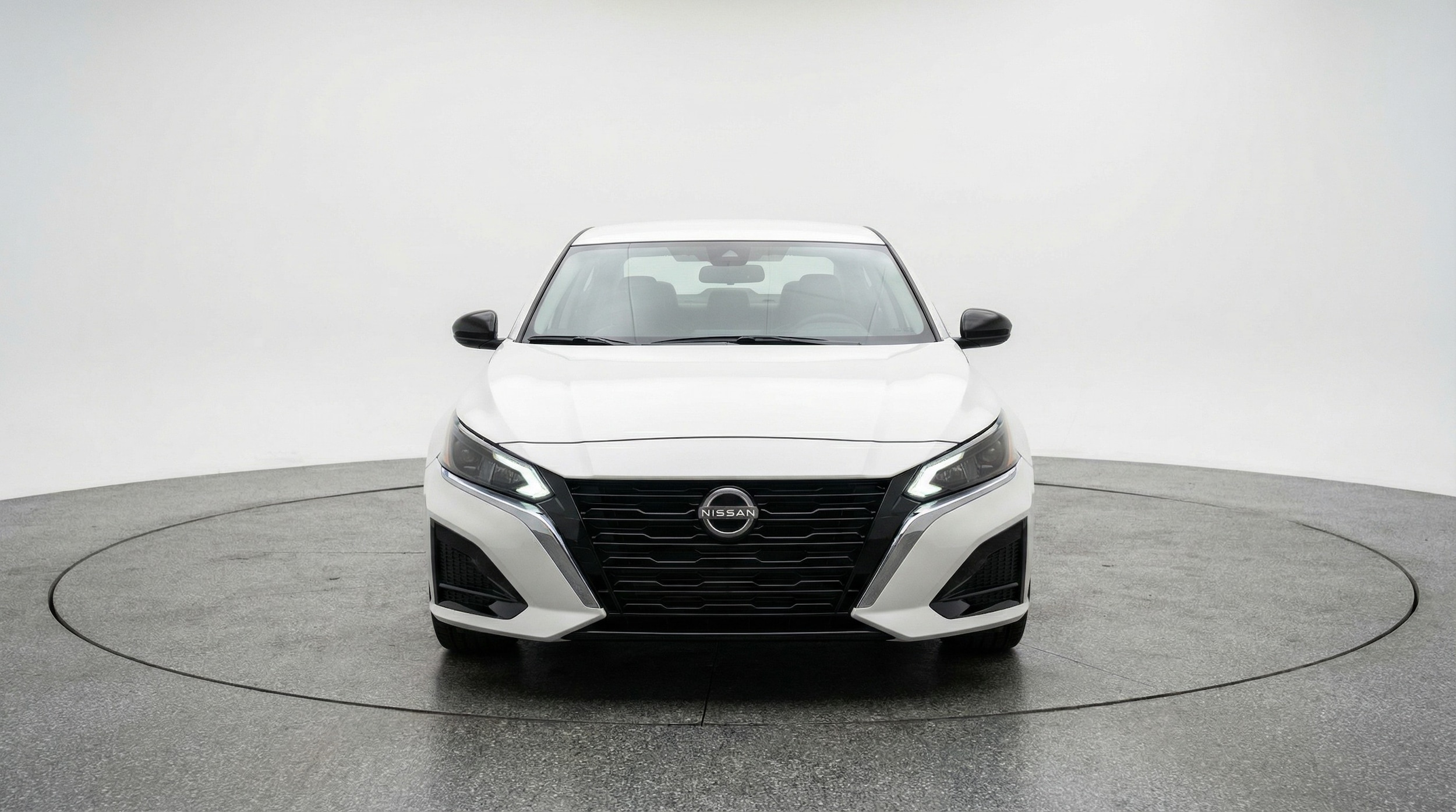 Thumbnail: 2025 Nissan Altima - 2