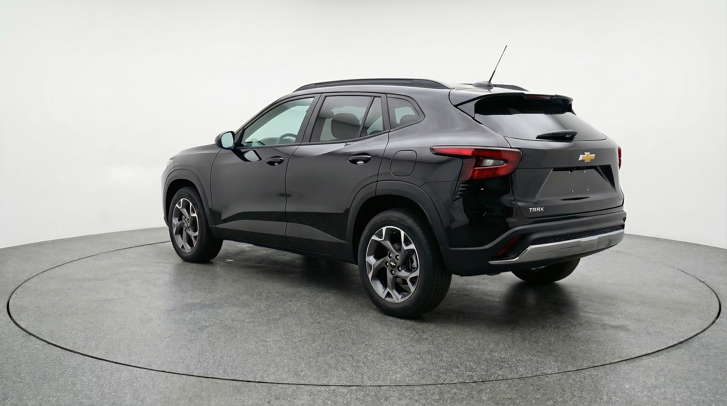 Thumbnail: 2025 Chevrolet Trax - 5