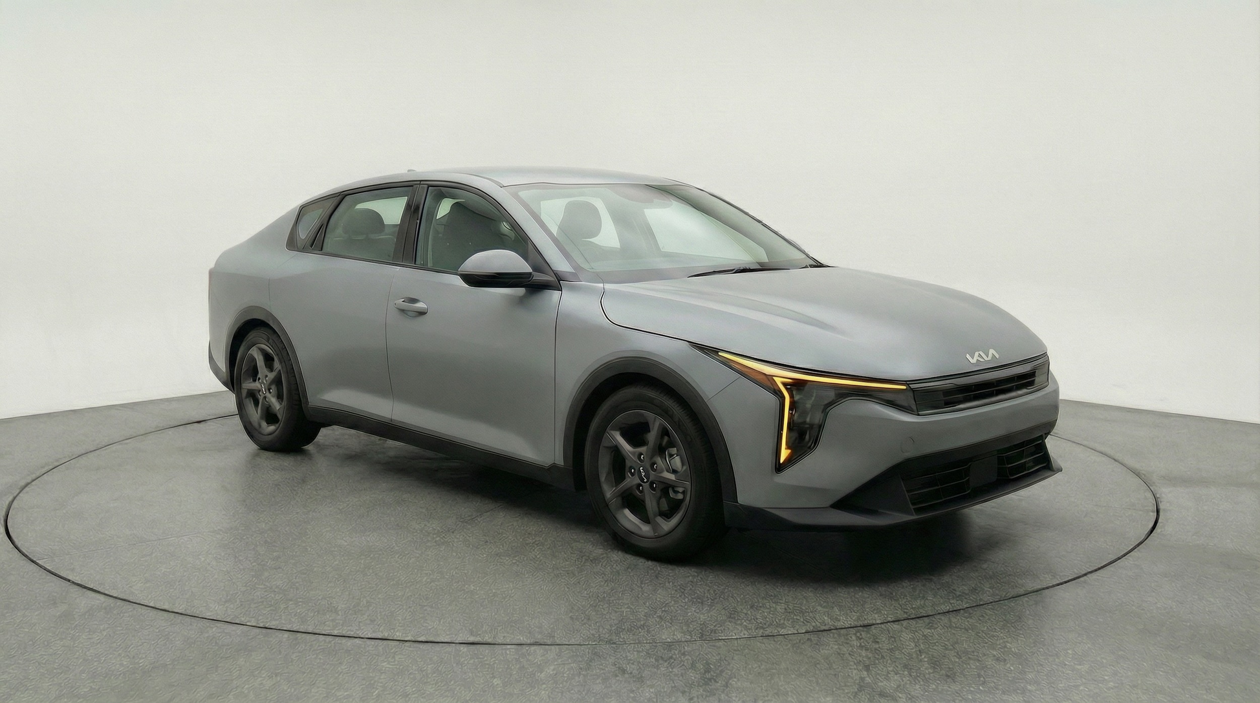 Thumbnail: 2025 Kia K4 - 1