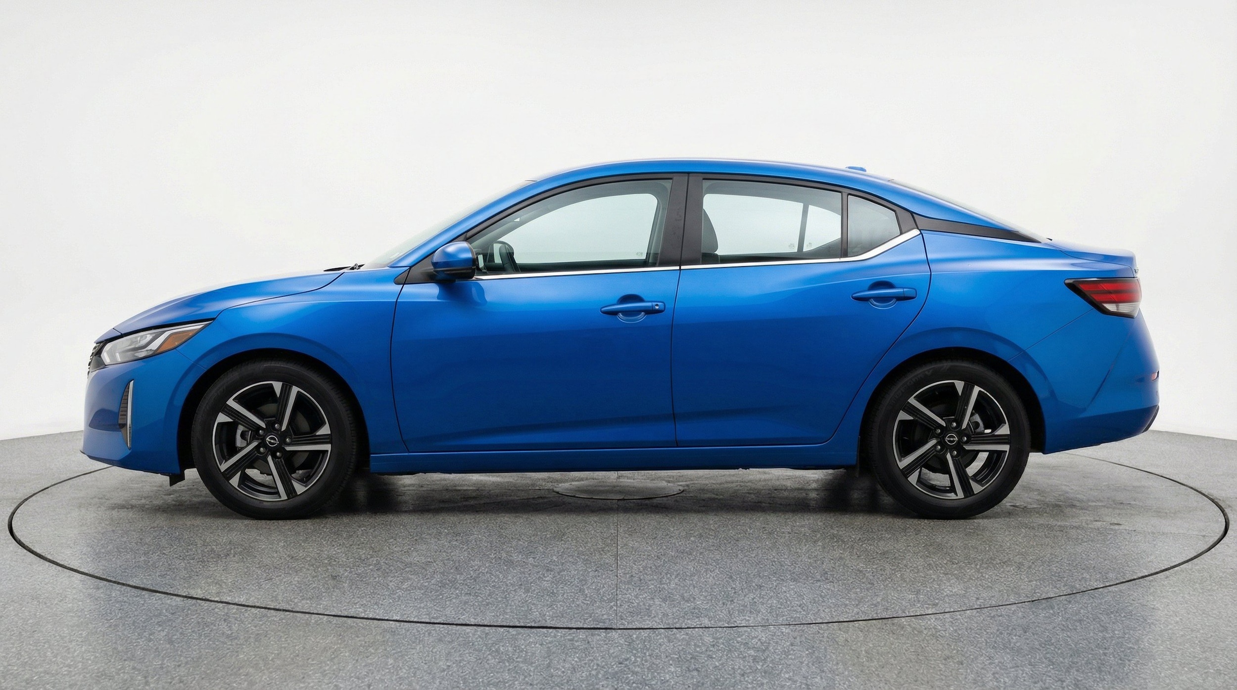 Thumbnail: 2025 Nissan Sentra - 5