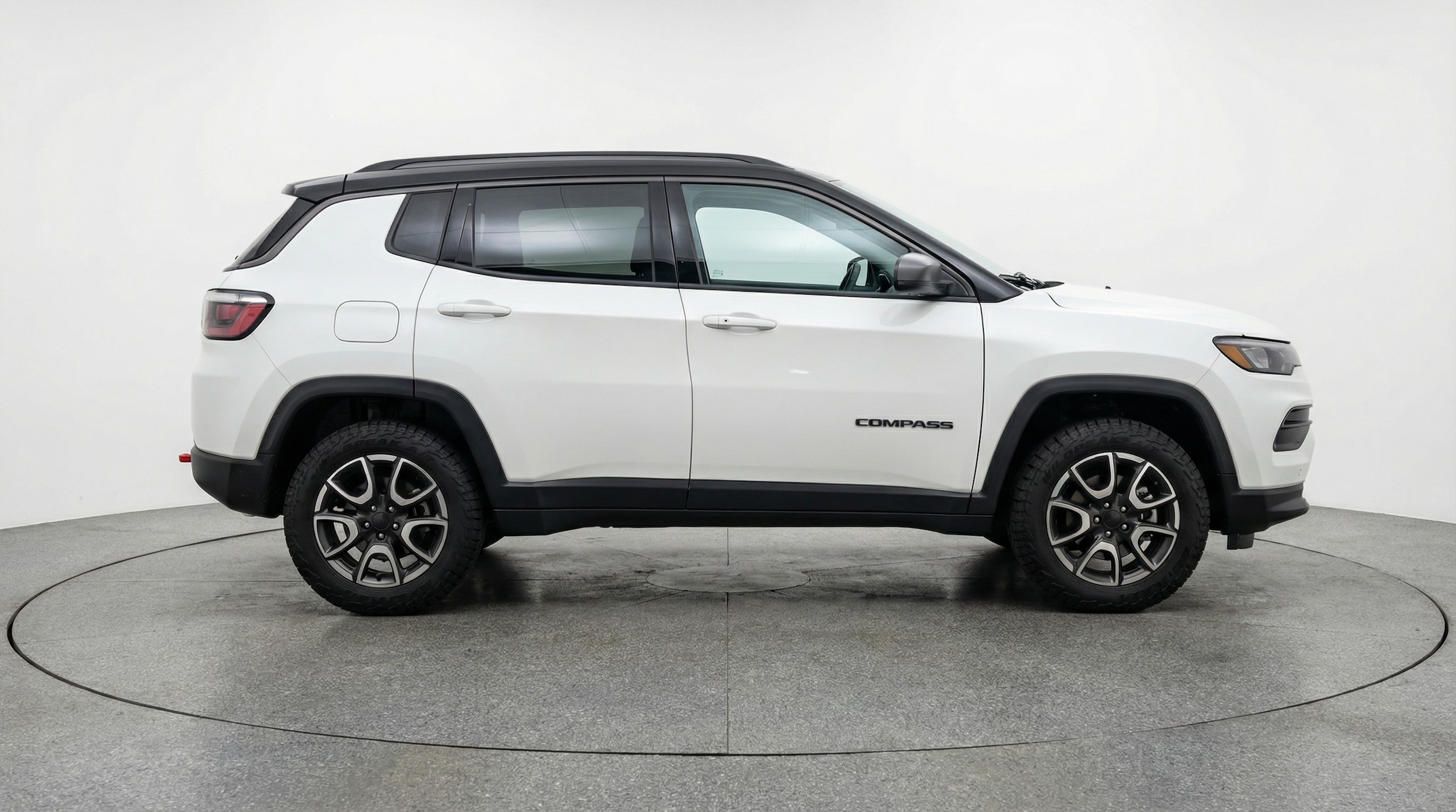 Thumbnail: 2025 Jeep Compass - 8
