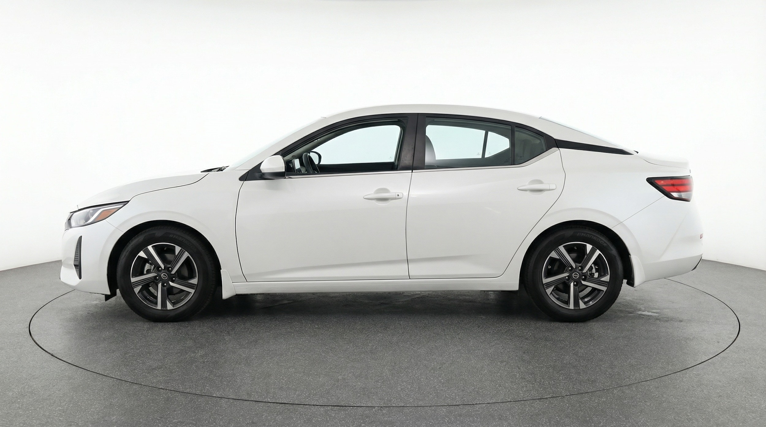 Thumbnail: 2025 Nissan Sentra - 4