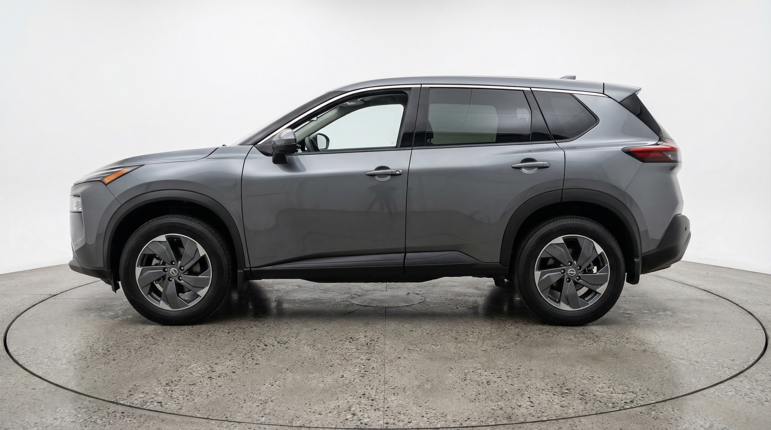 Thumbnail: 2025 Nissan Rogue - 4