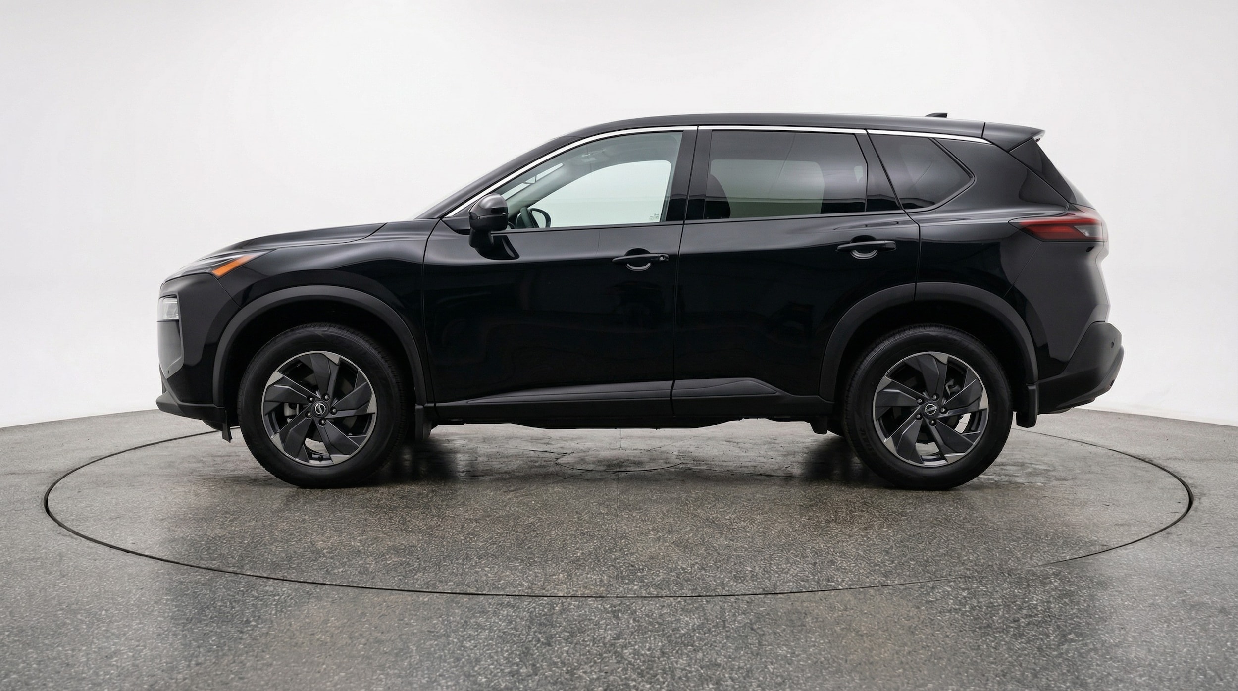 Thumbnail: 2025 Nissan Rogue - 4