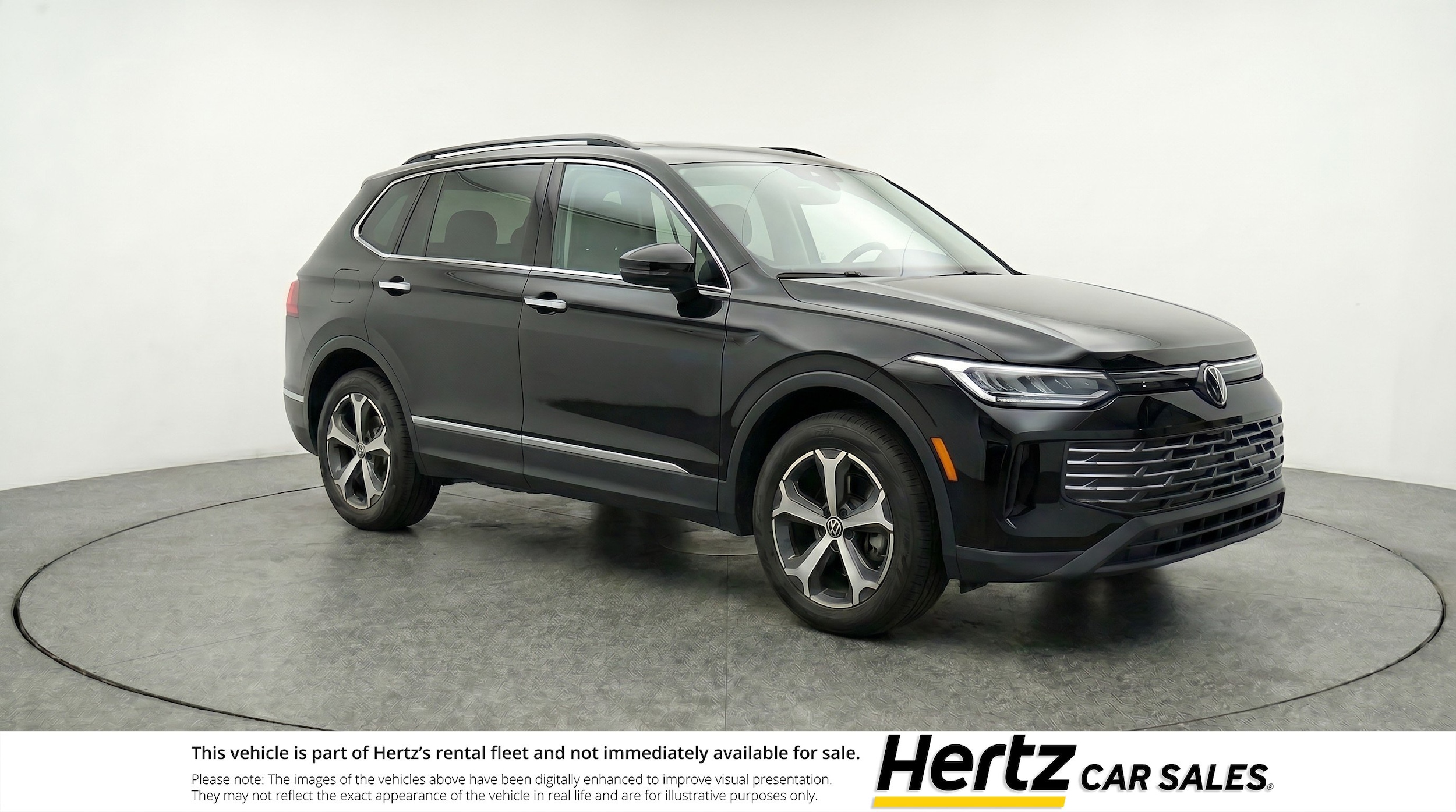 Thumbnail: 2026 Volkswagen Tiguan - 1