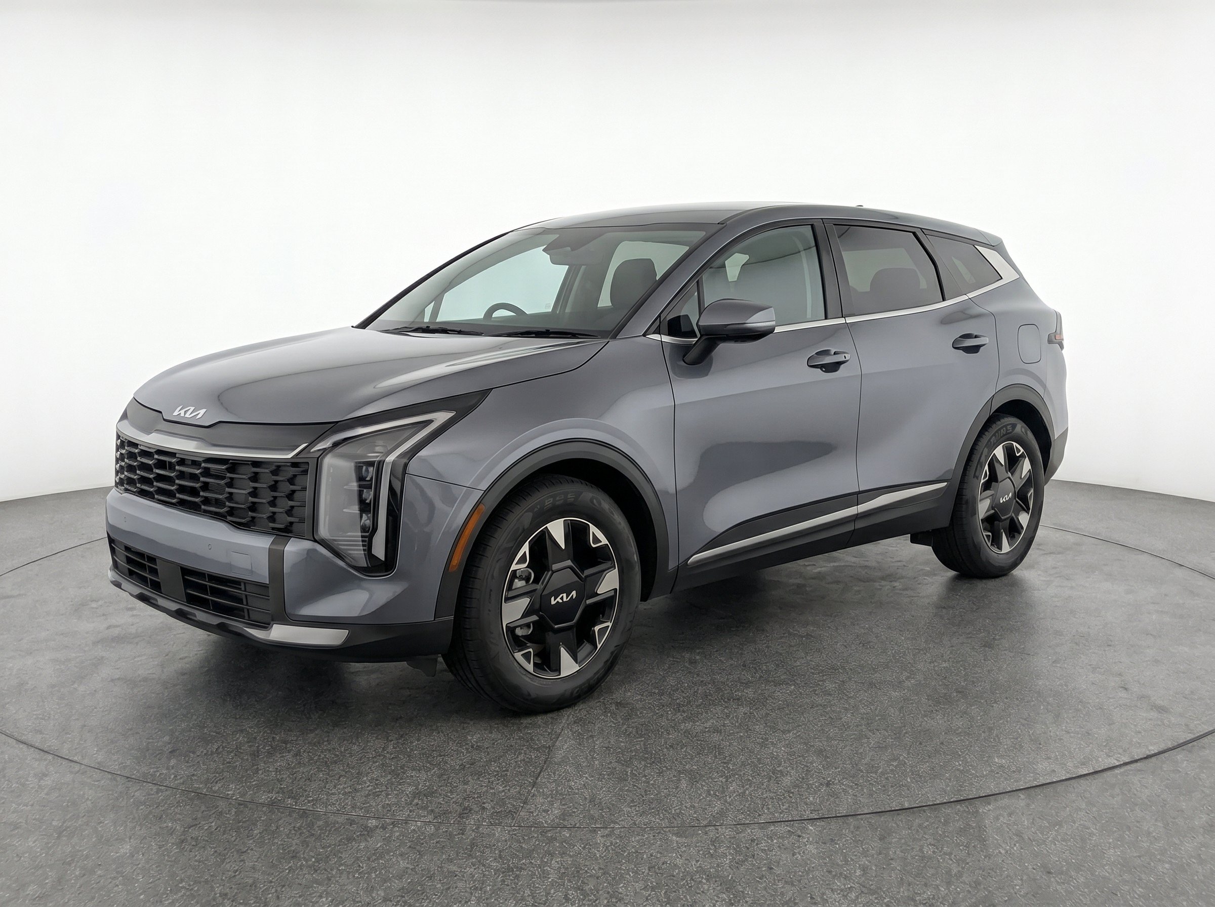 Thumbnail: 2026 Kia Sportage - 3