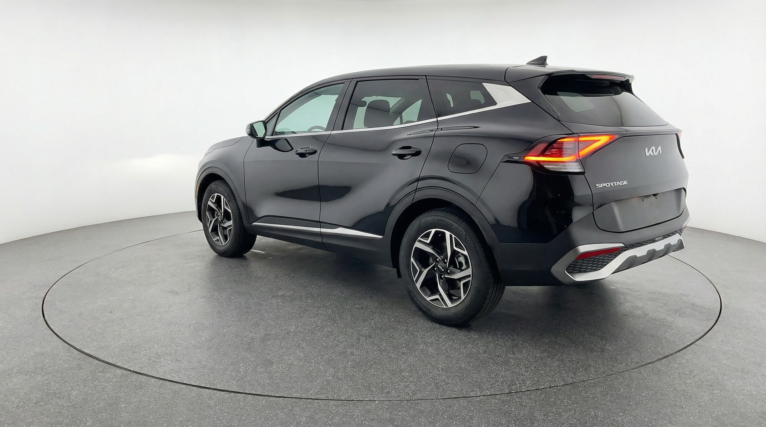 Thumbnail: 2025 Kia Sportage - 5