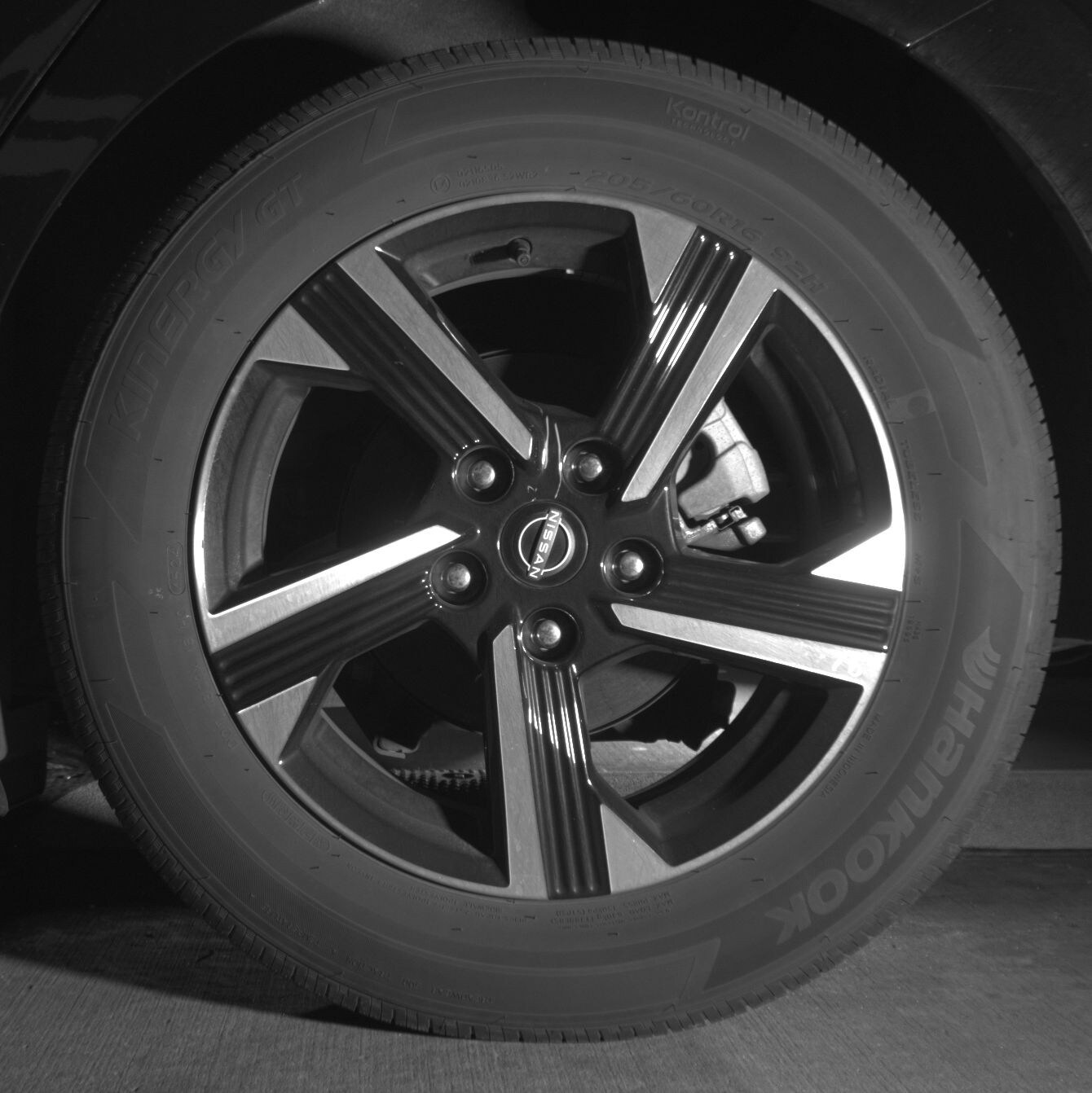 Thumbnail: 2025 Nissan Sentra - 11