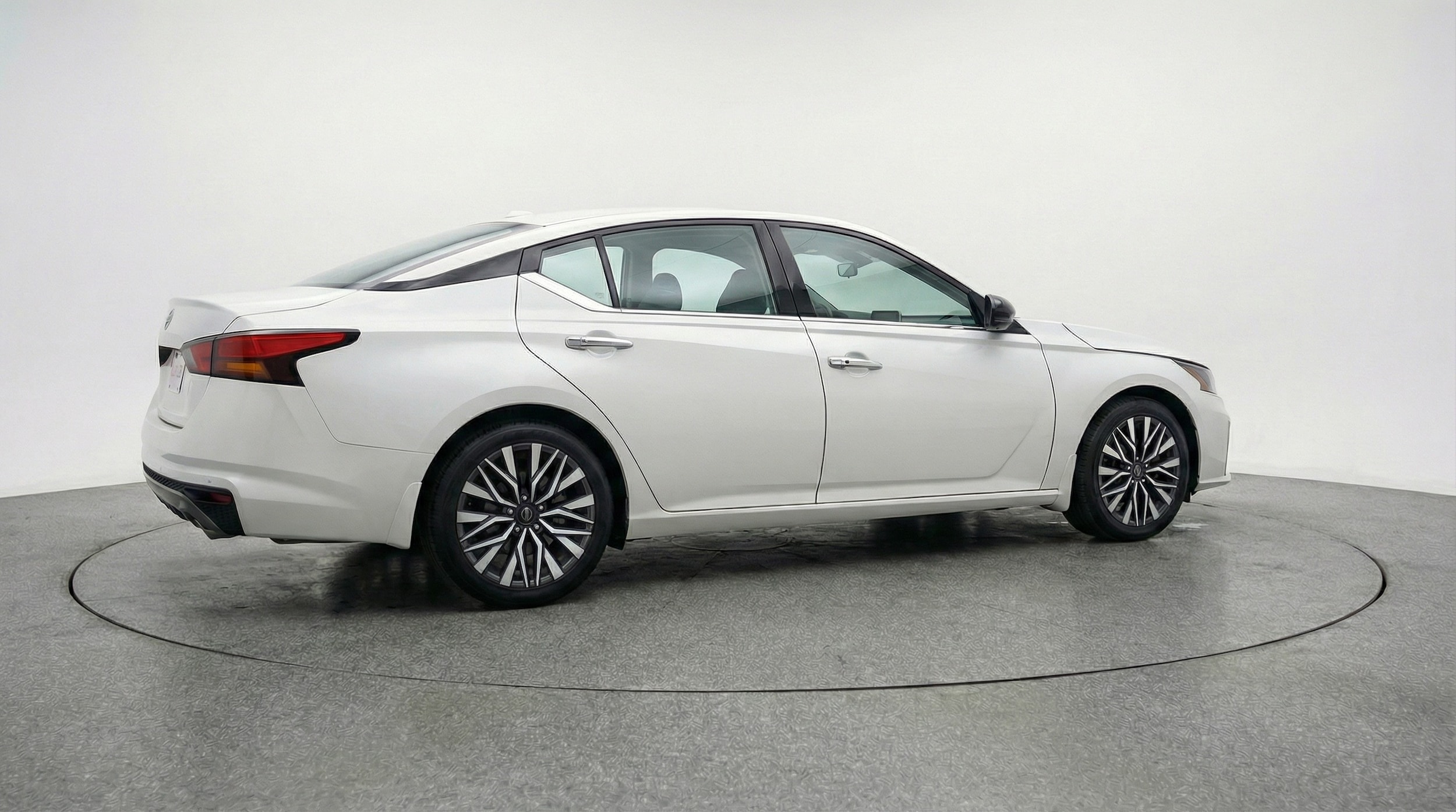 Thumbnail: 2025 Nissan Altima - 7