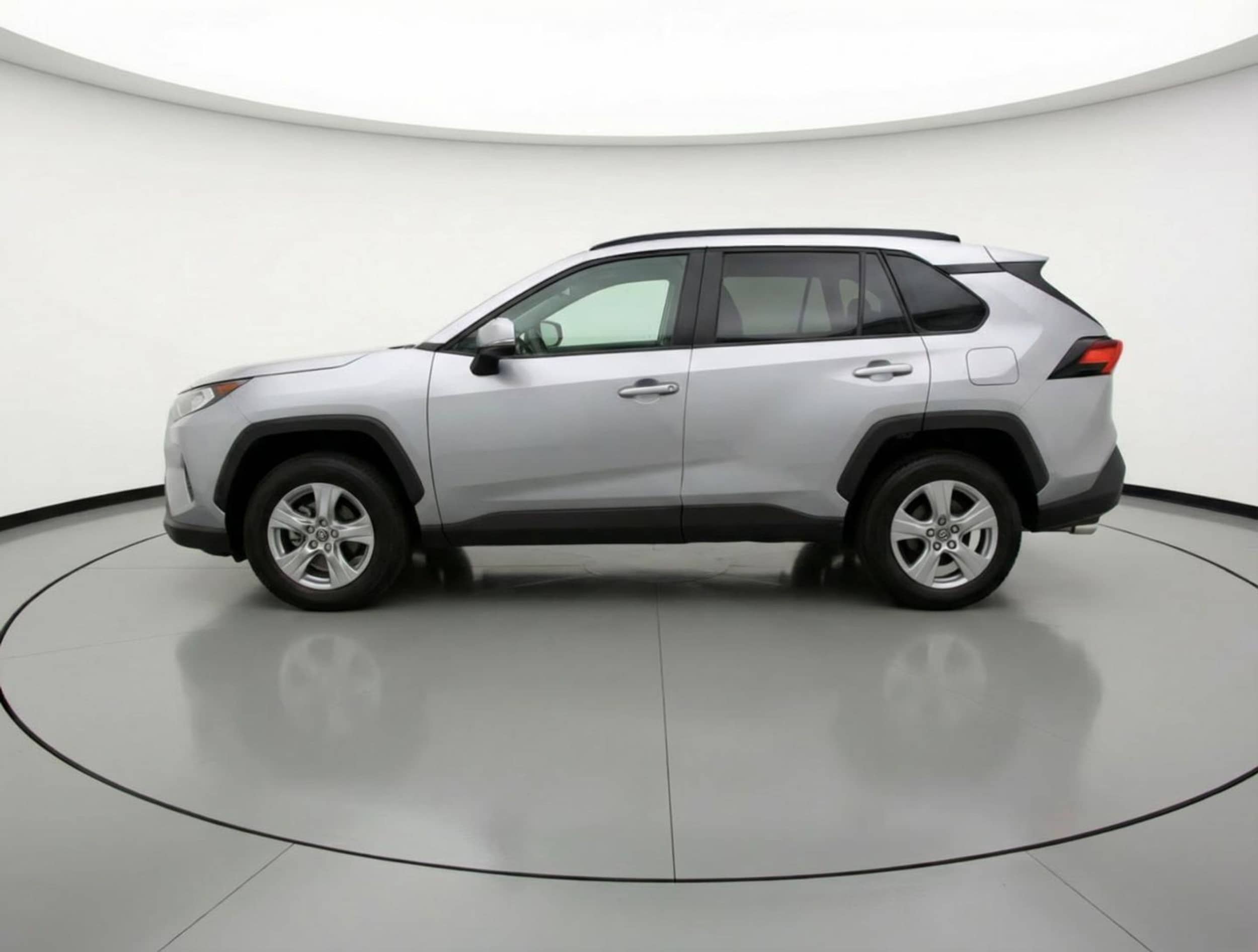 Thumbnail: 2025 Toyota RAV4 - 4