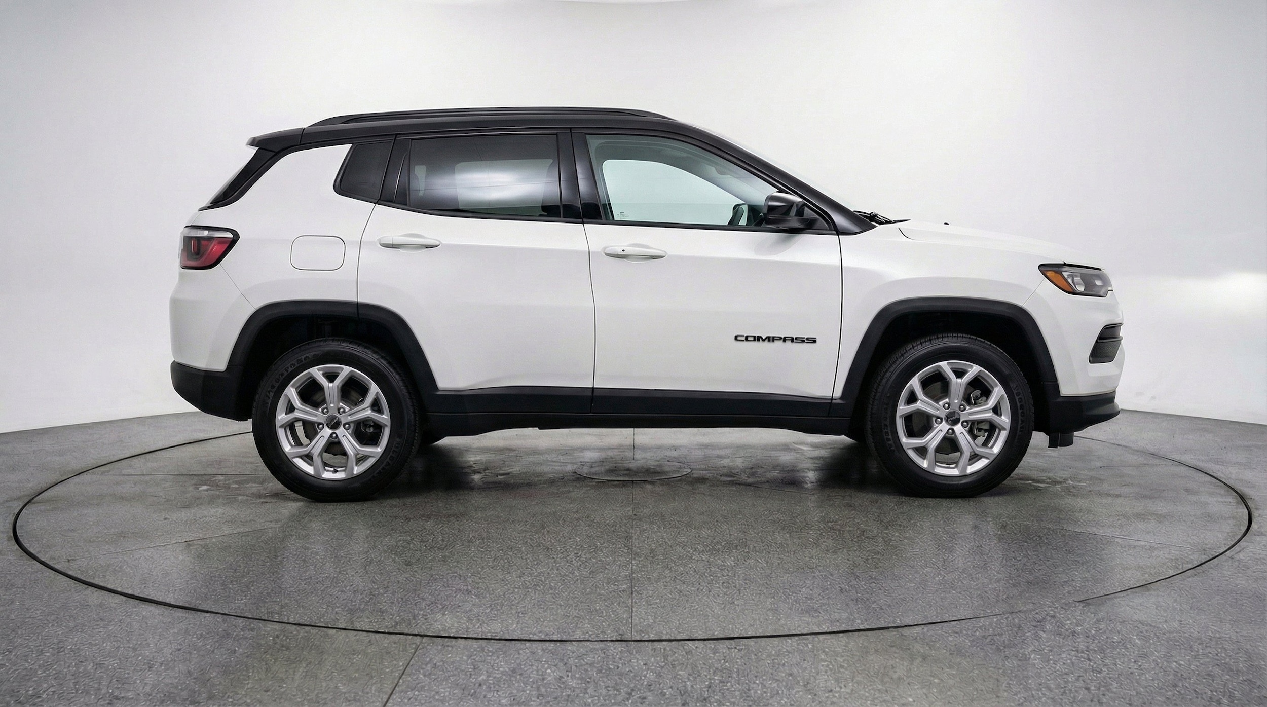 Thumbnail: 2025 Jeep Compass - 11