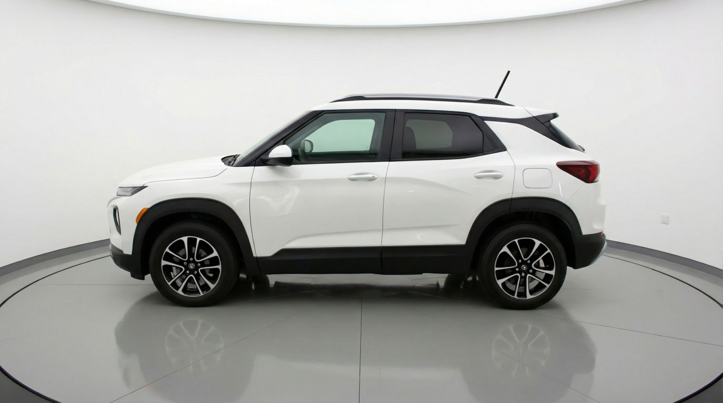 Thumbnail: 2025 Chevrolet TrailBlazer - 4