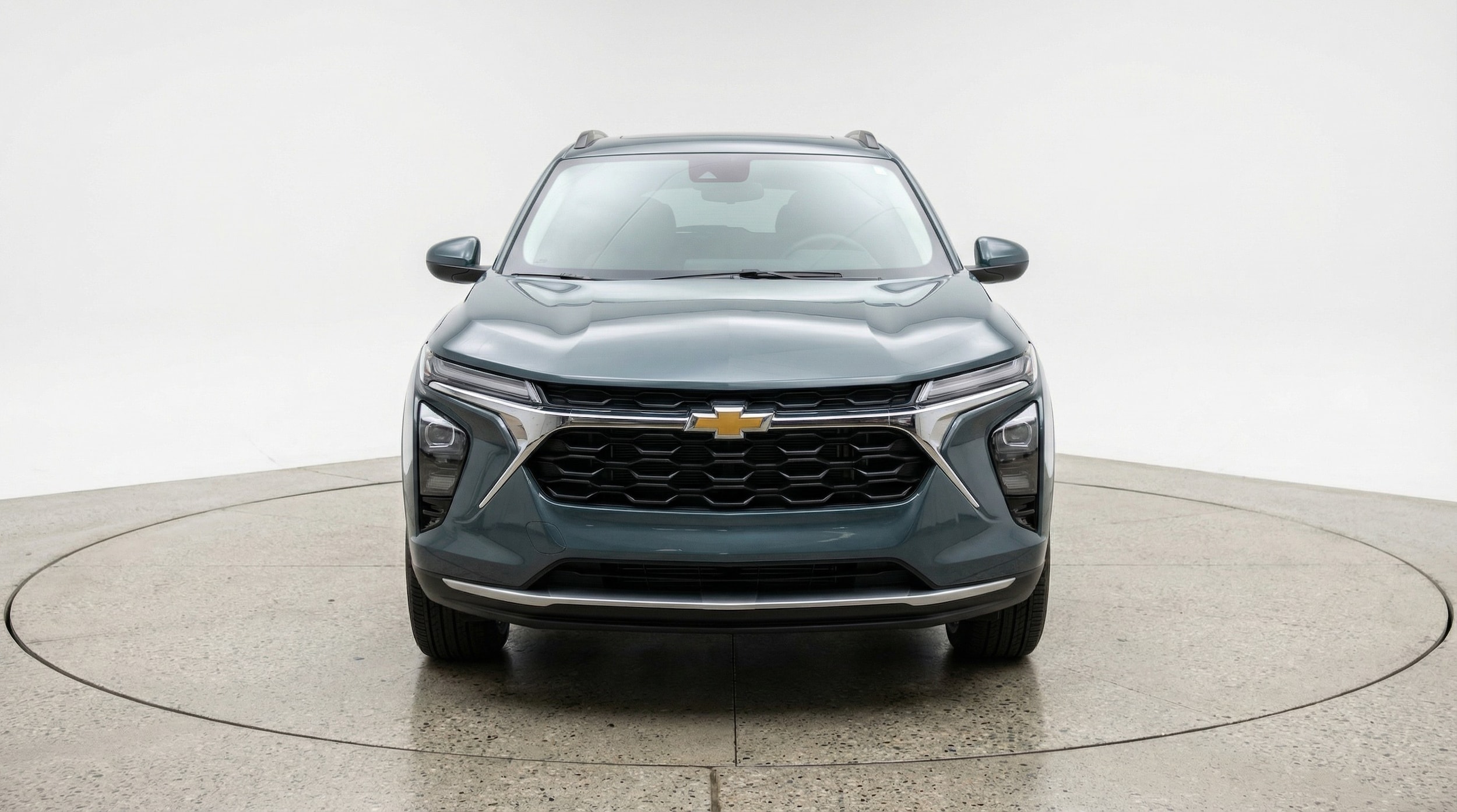 Thumbnail: 2025 Chevrolet Trax - 2