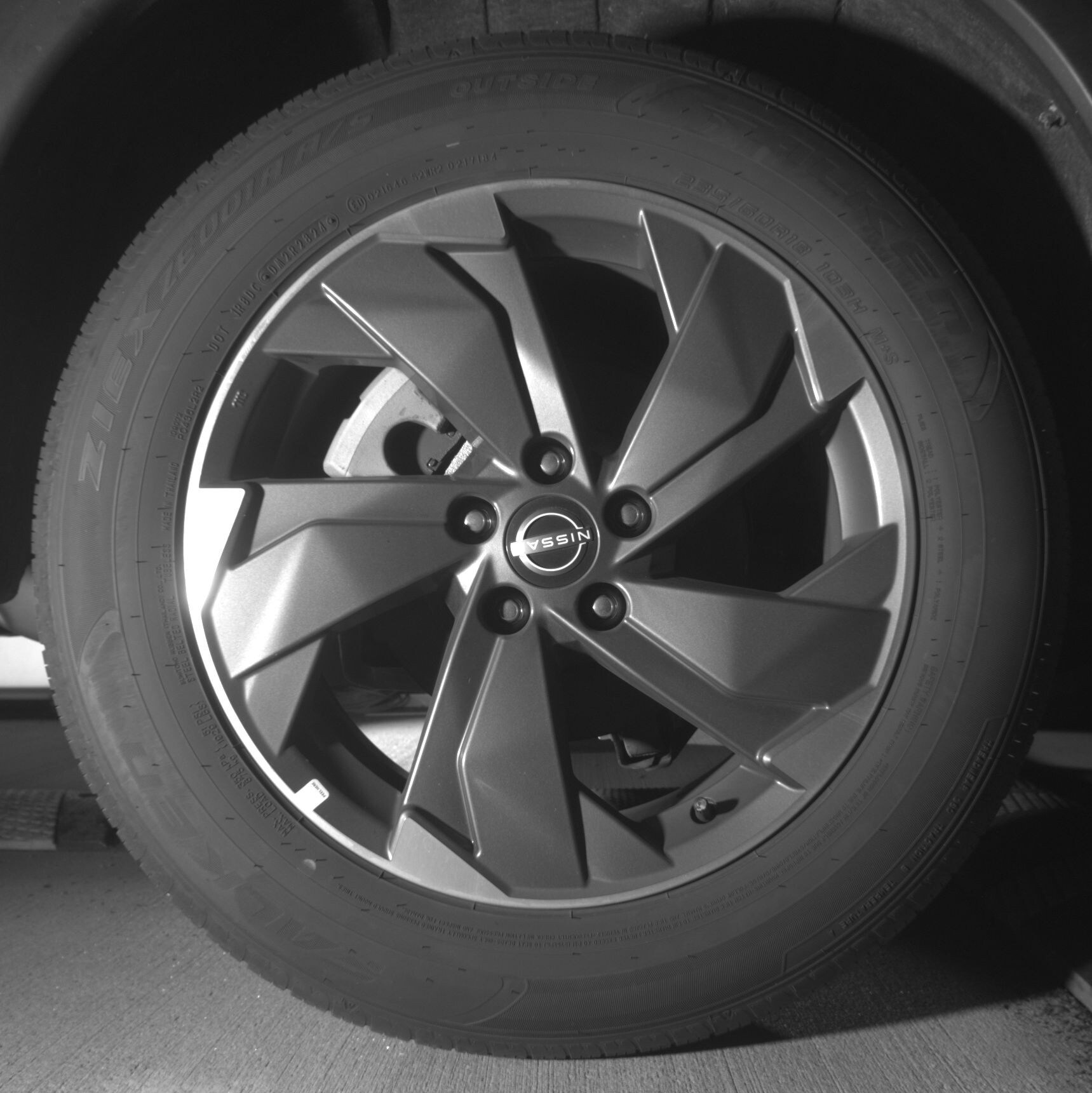 Thumbnail: 2025 Nissan Rogue - 12