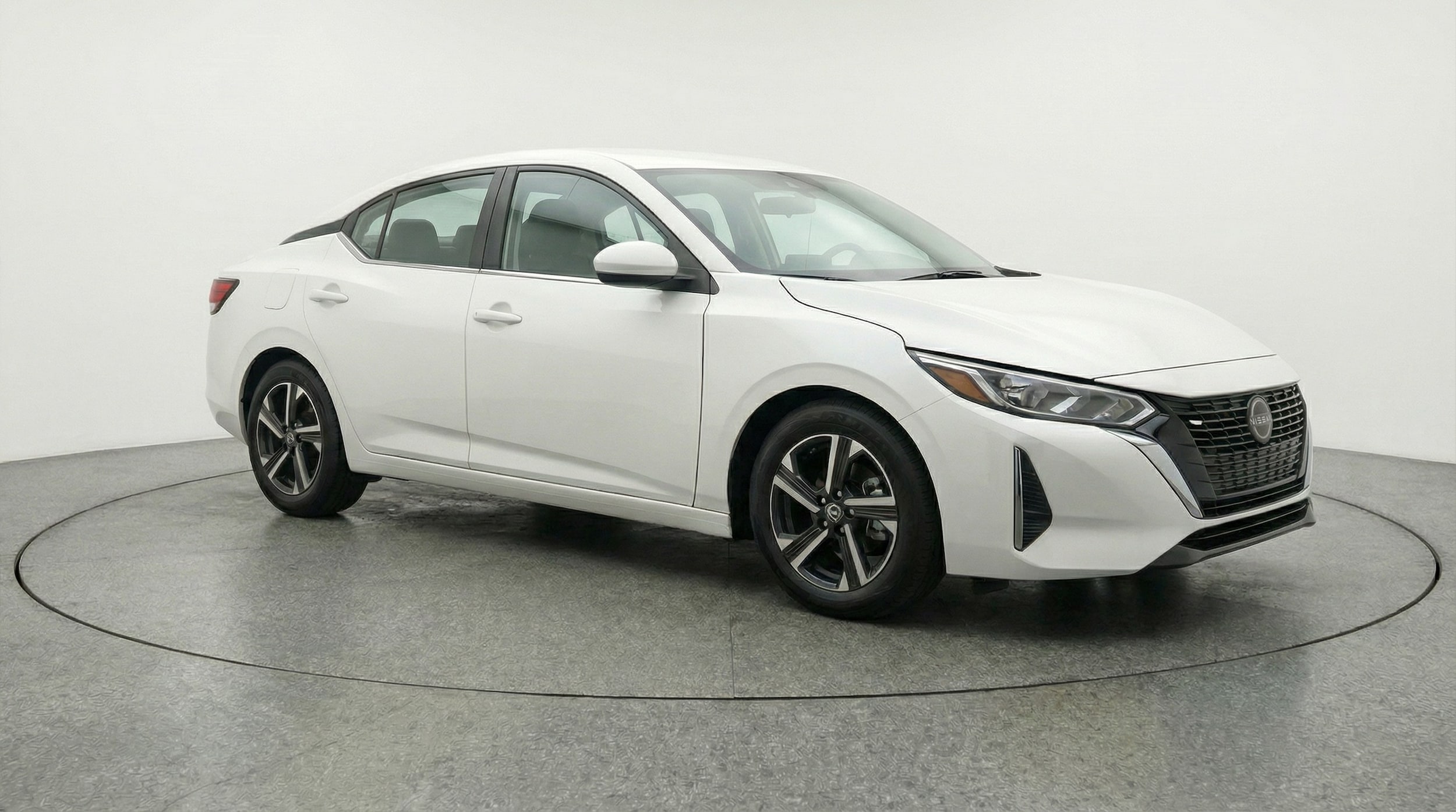 Thumbnail: 2025 Nissan Sentra - 1