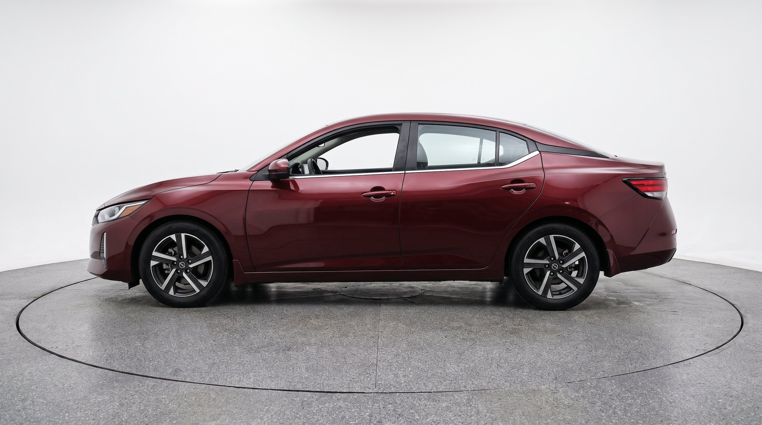 Thumbnail: 2025 Nissan Sentra - 5