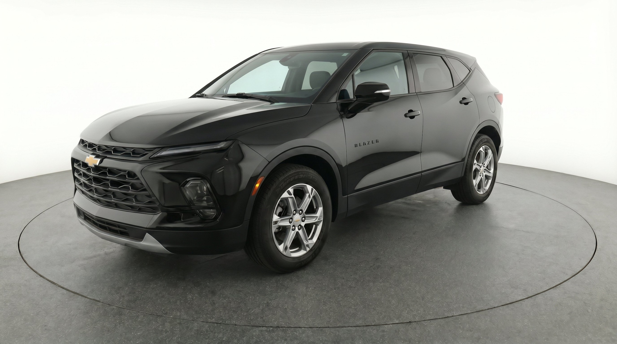 Thumbnail: 2025 Chevrolet Blazer - 3