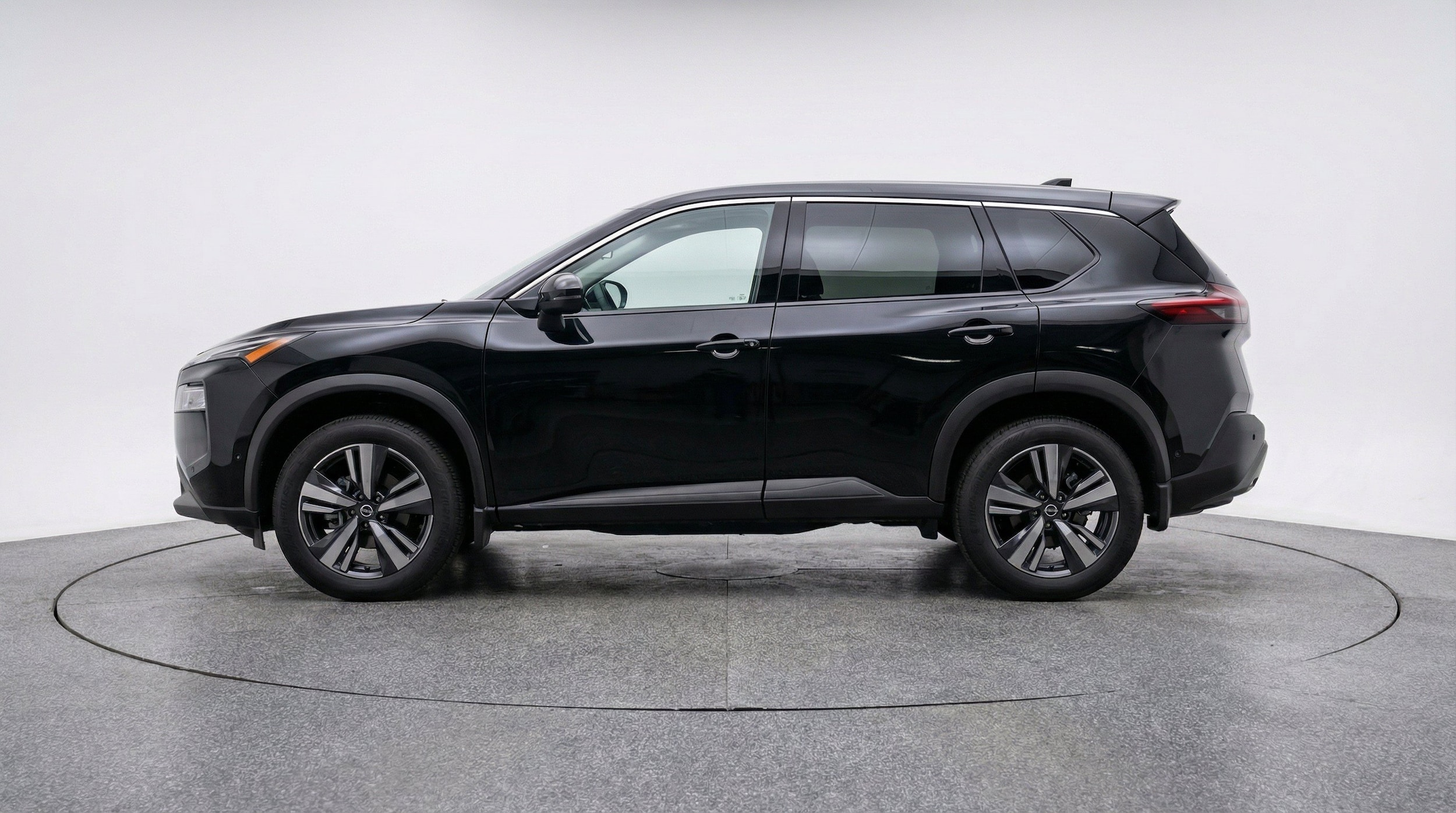 Thumbnail: 2026 Nissan Rogue - 5