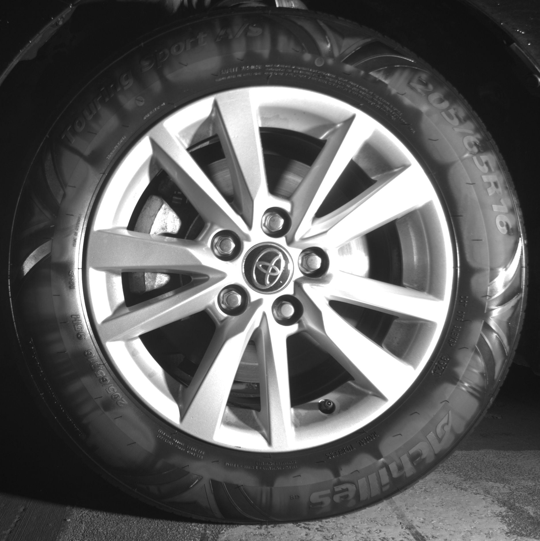 Thumbnail: 2025 Toyota Camry - 9