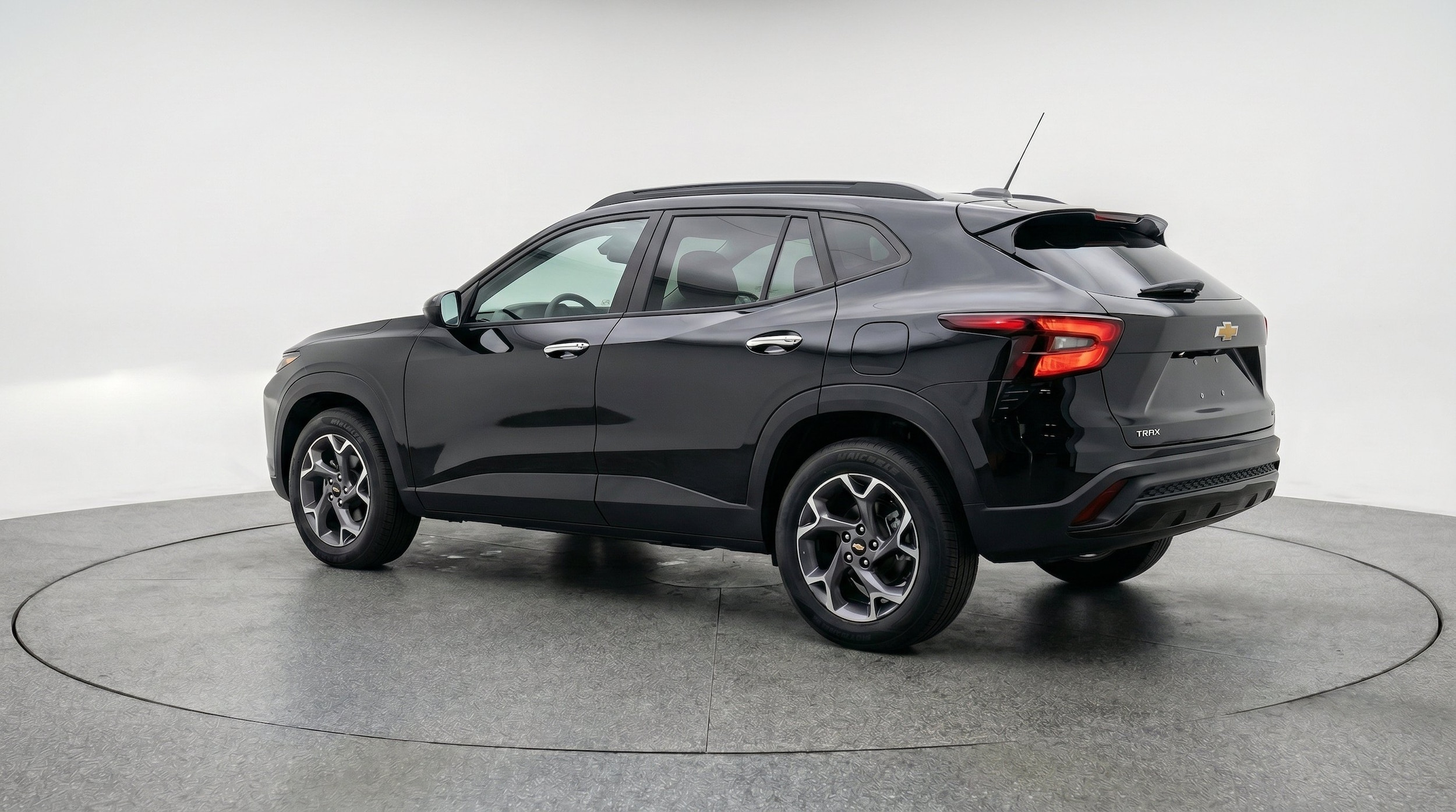 Thumbnail: 2025 Chevrolet Trax - 6